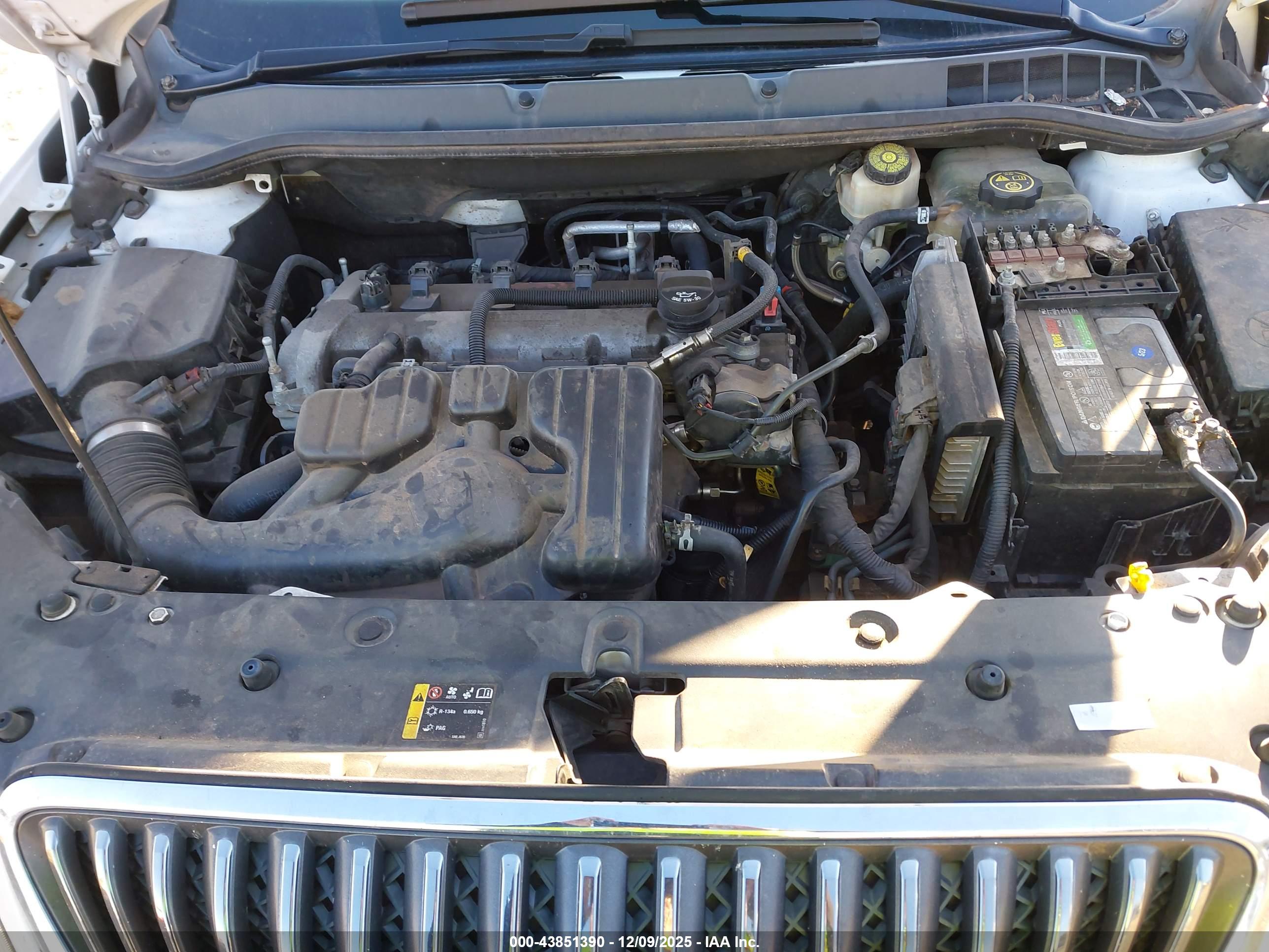 BUICK VERANO image 10
