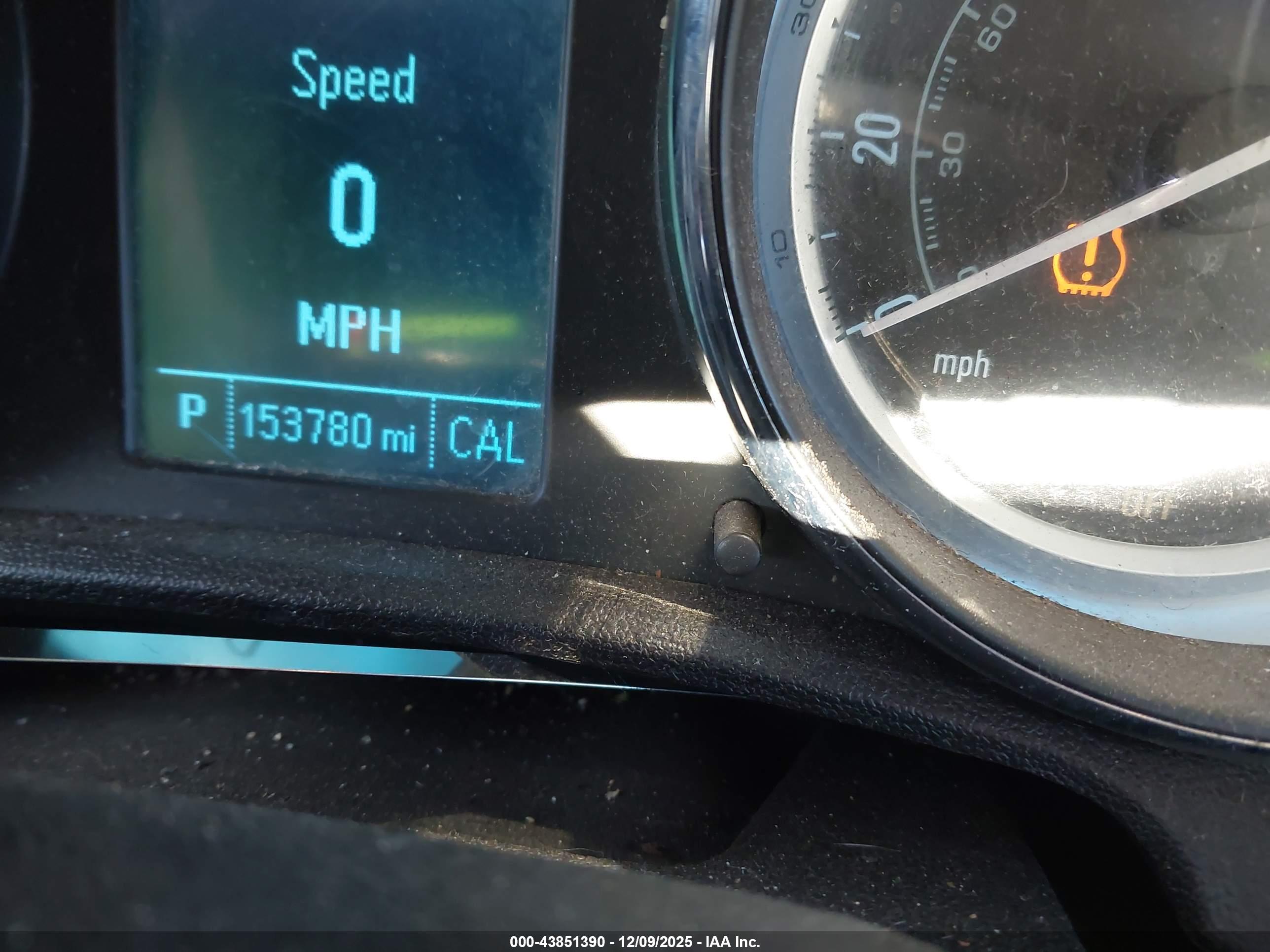 BUICK VERANO image 7