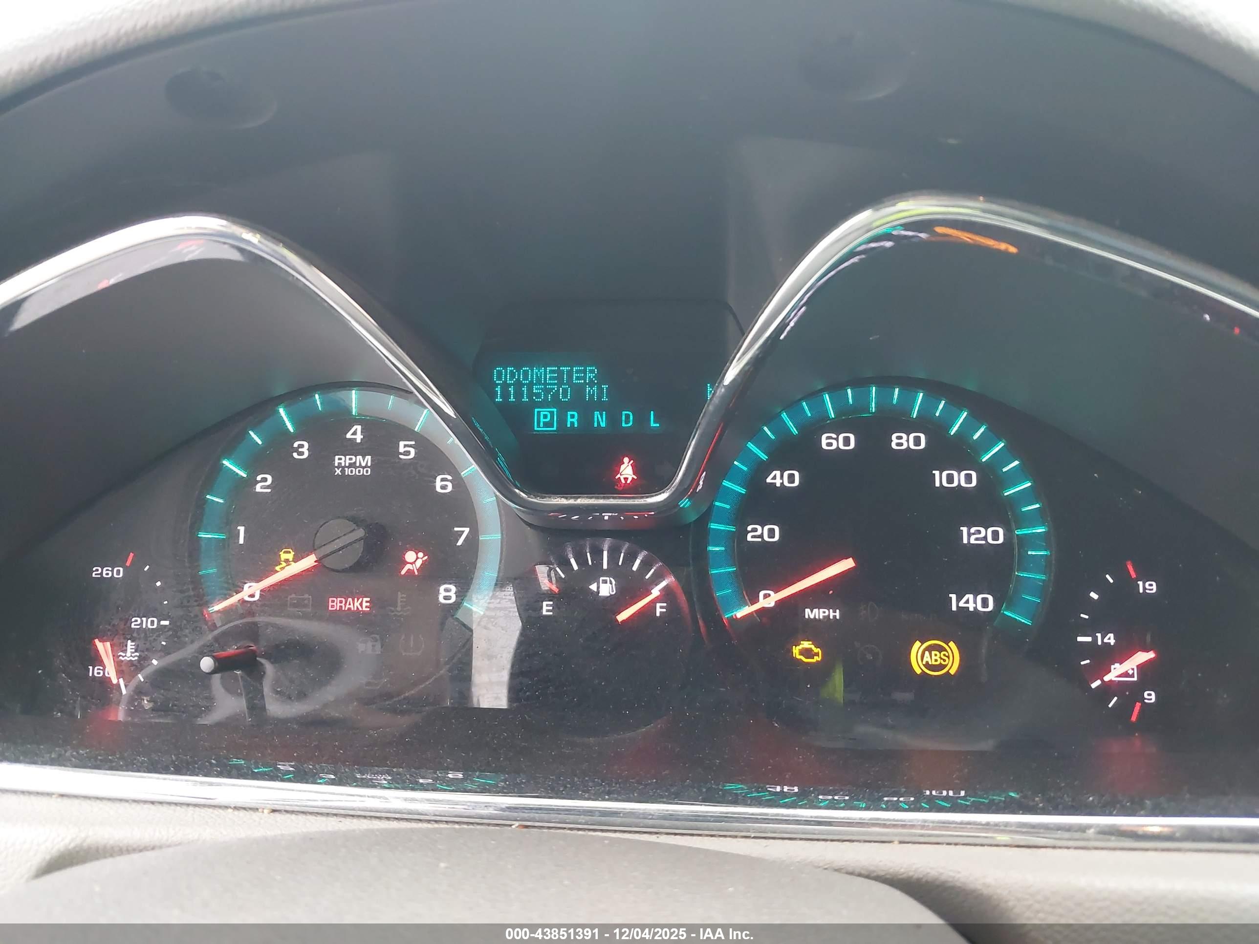 CHEVROLET TRAVERSE image 7