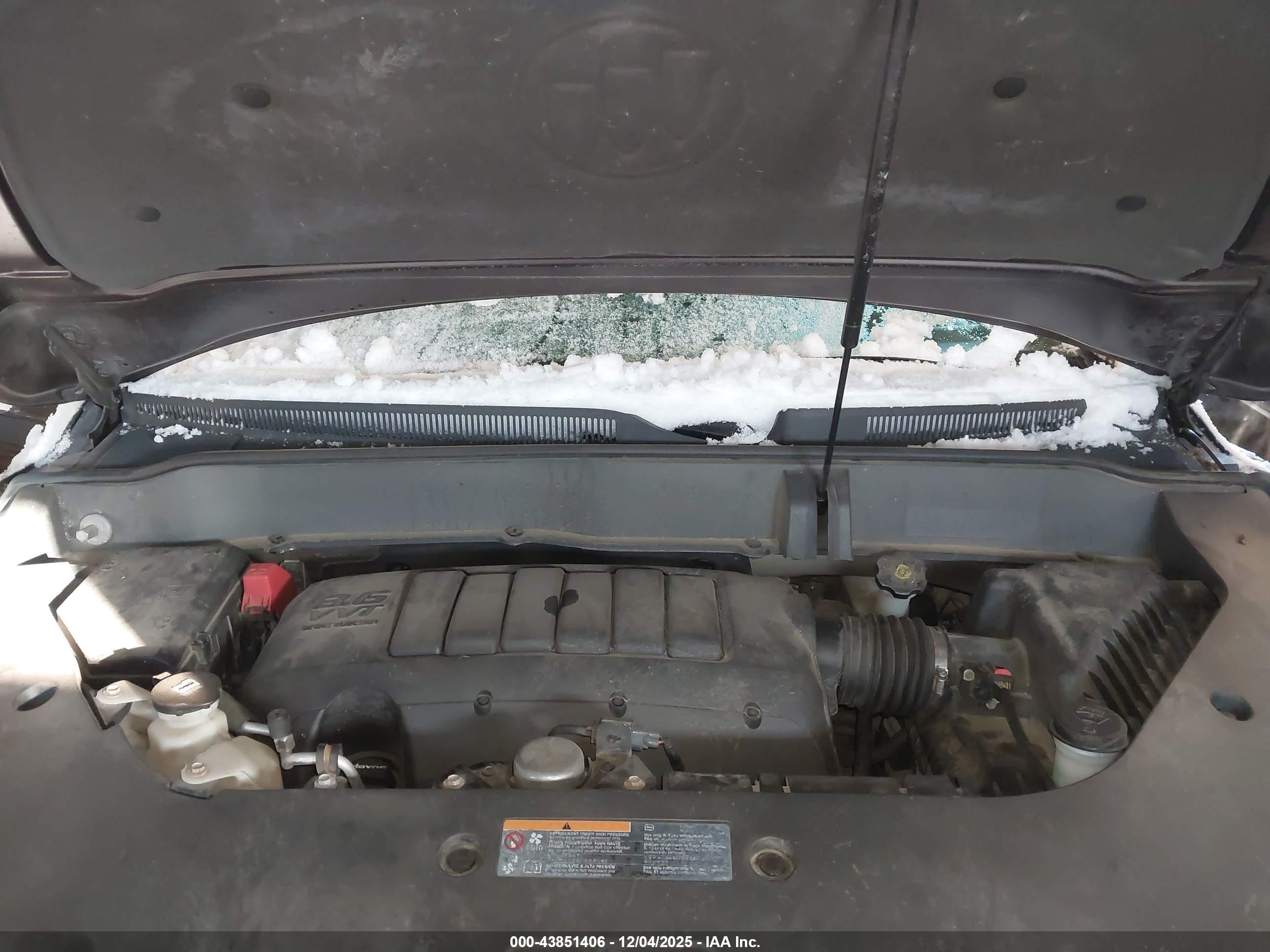 BUICK ENCLAVE image 10