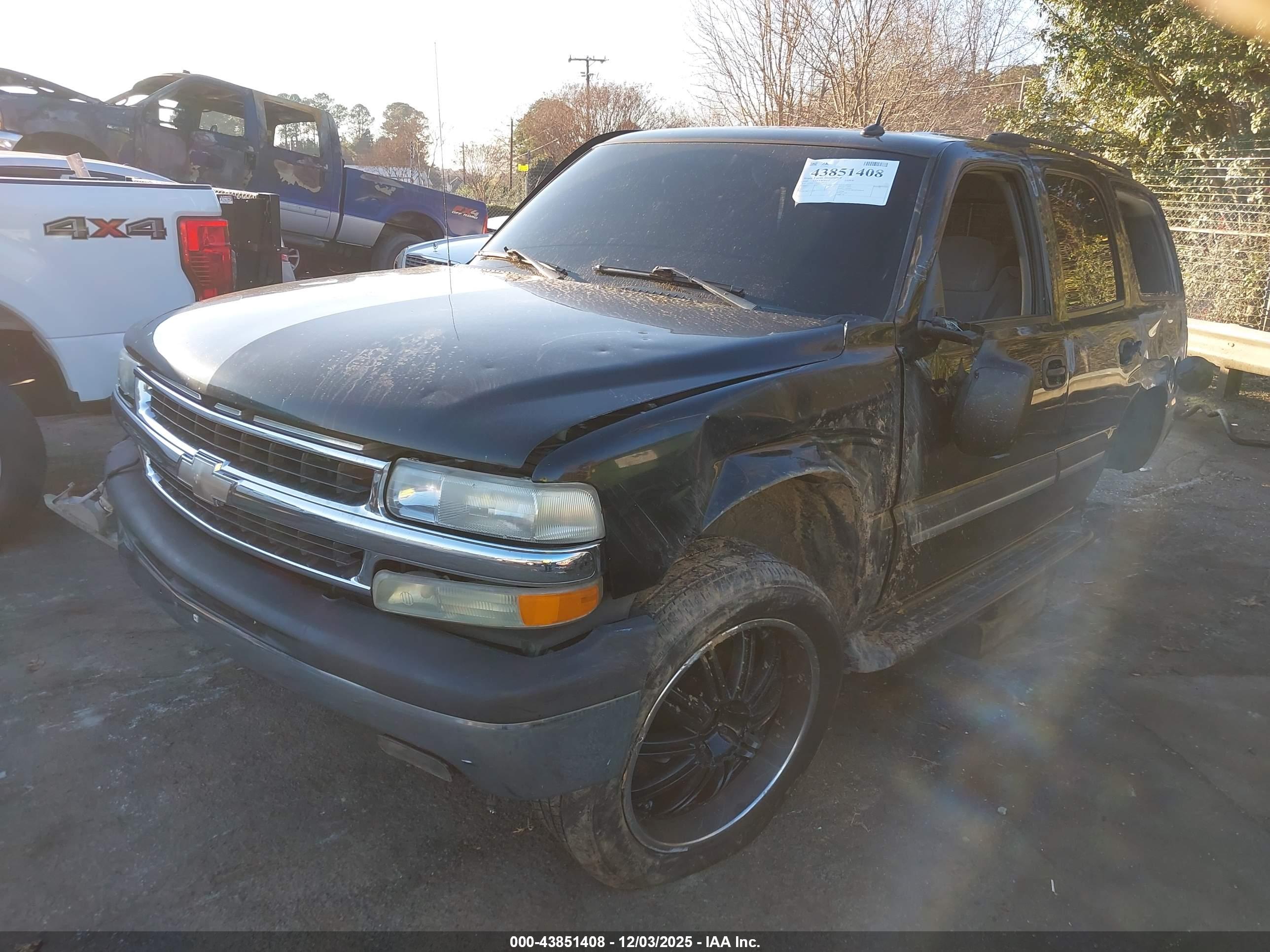 CHEVROLET TAHOE image 2