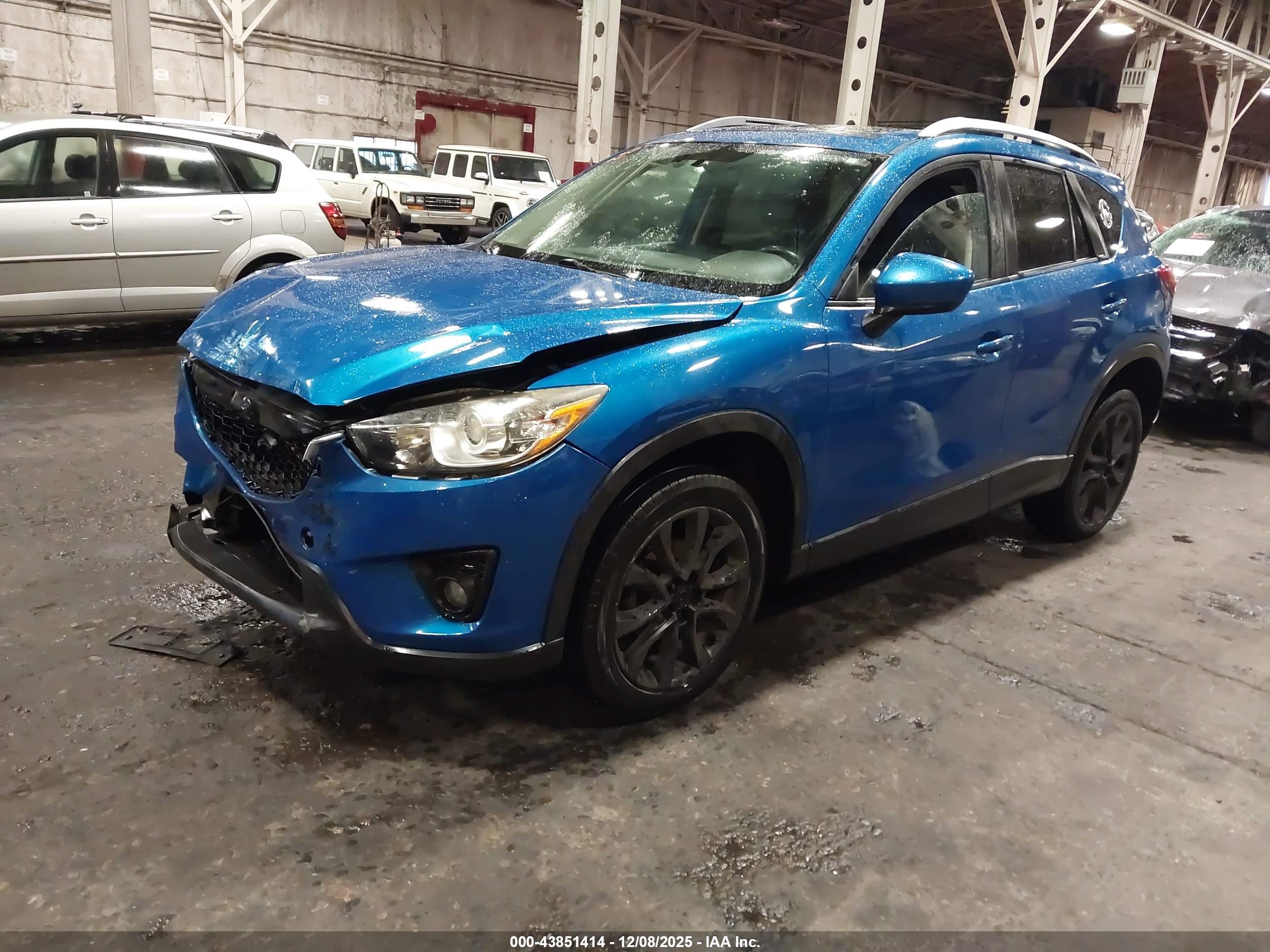 MAZDA CX-5 image 2