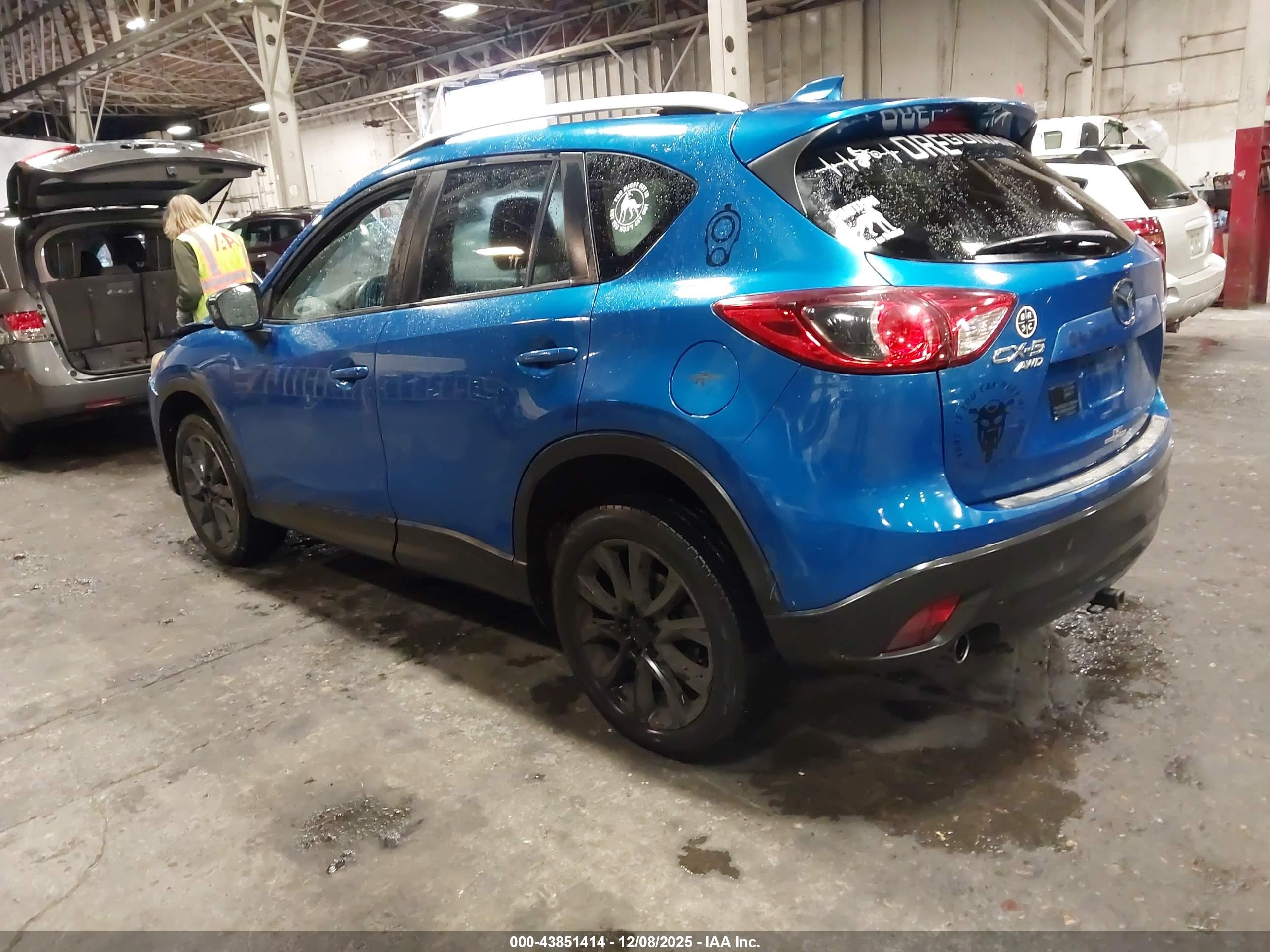 MAZDA CX-5 image 3