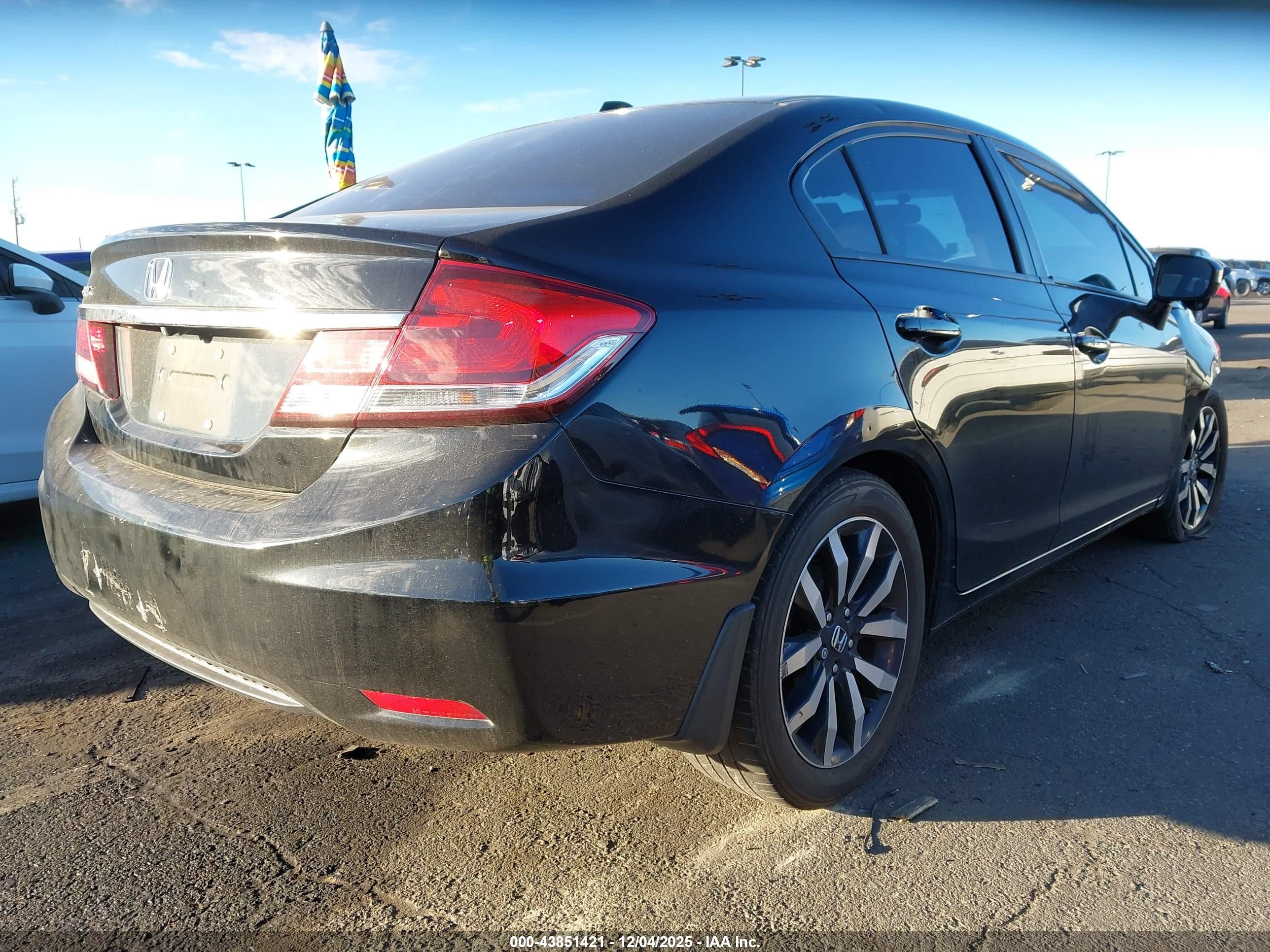 HONDA CIVIC image 4