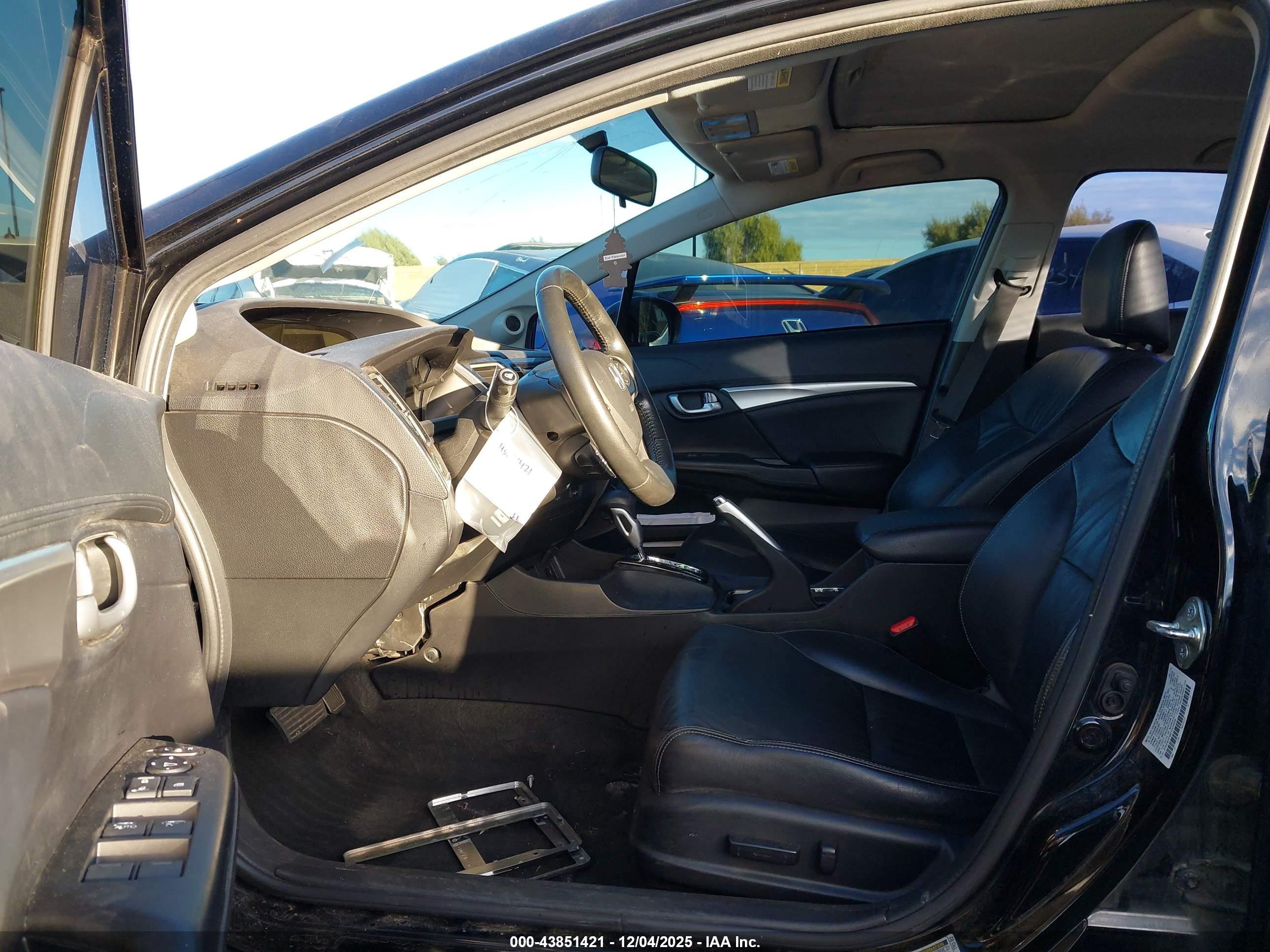 HONDA CIVIC image 5