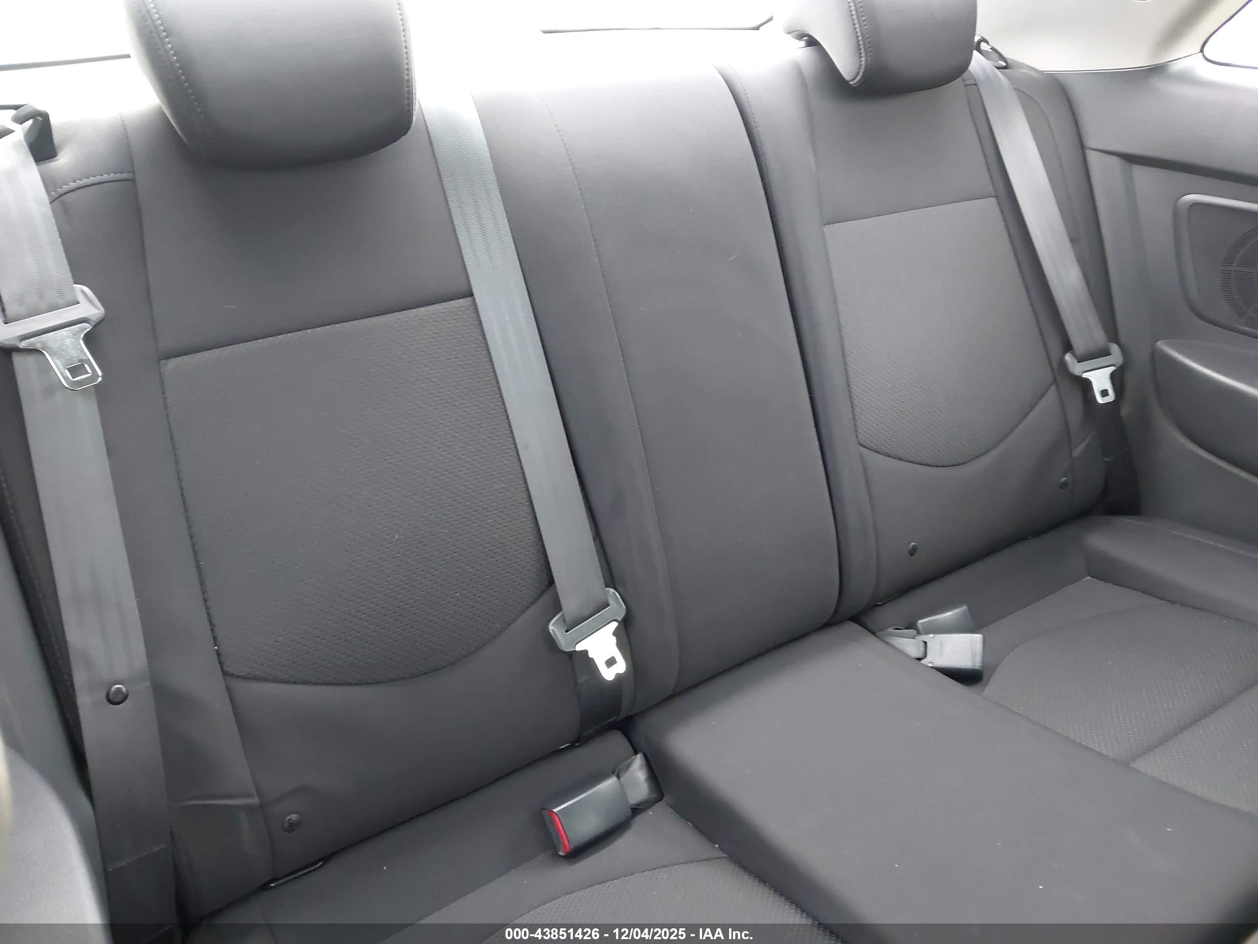 KIA FORTE image 8