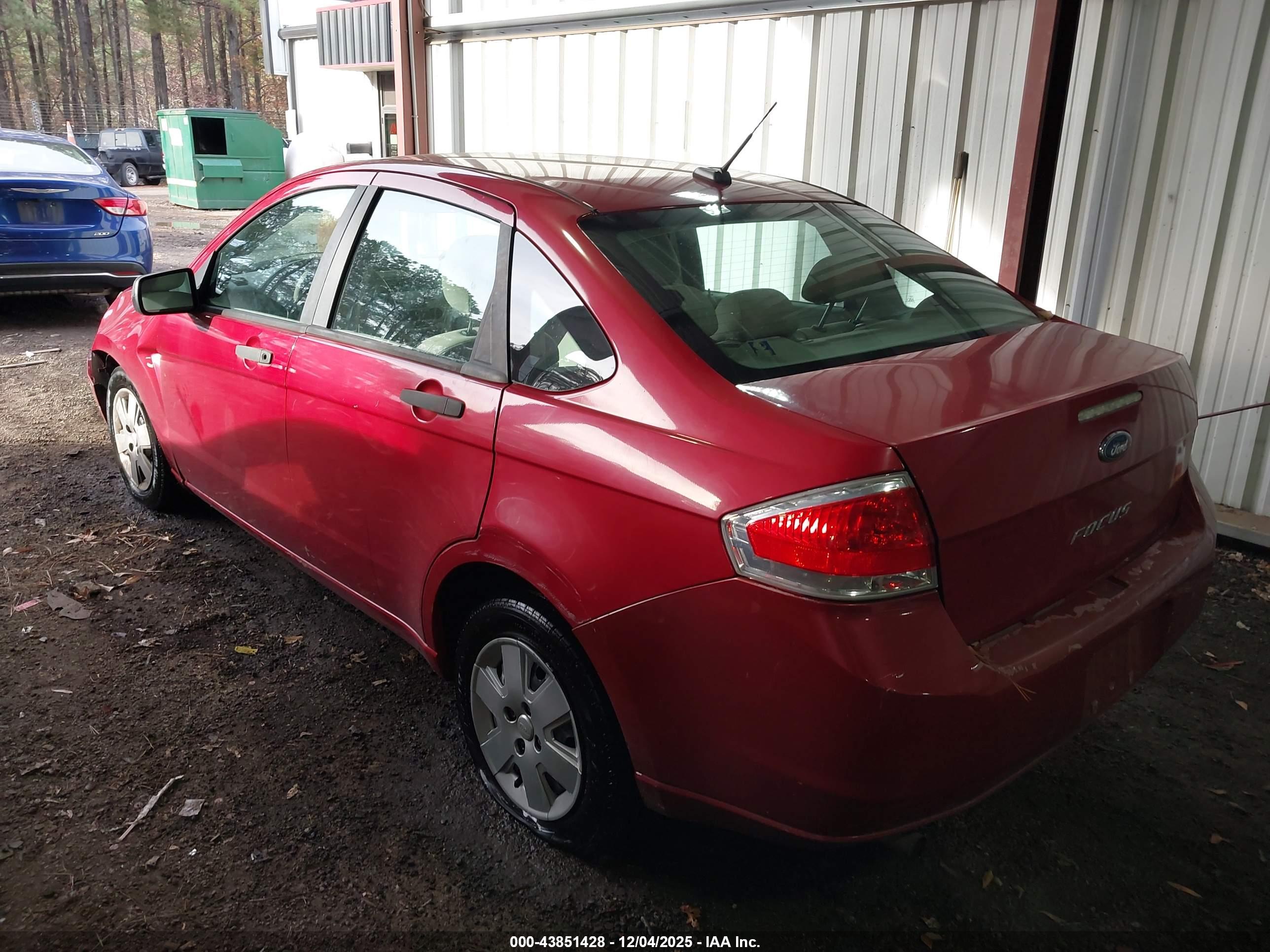 FORD FOCUS image 3
