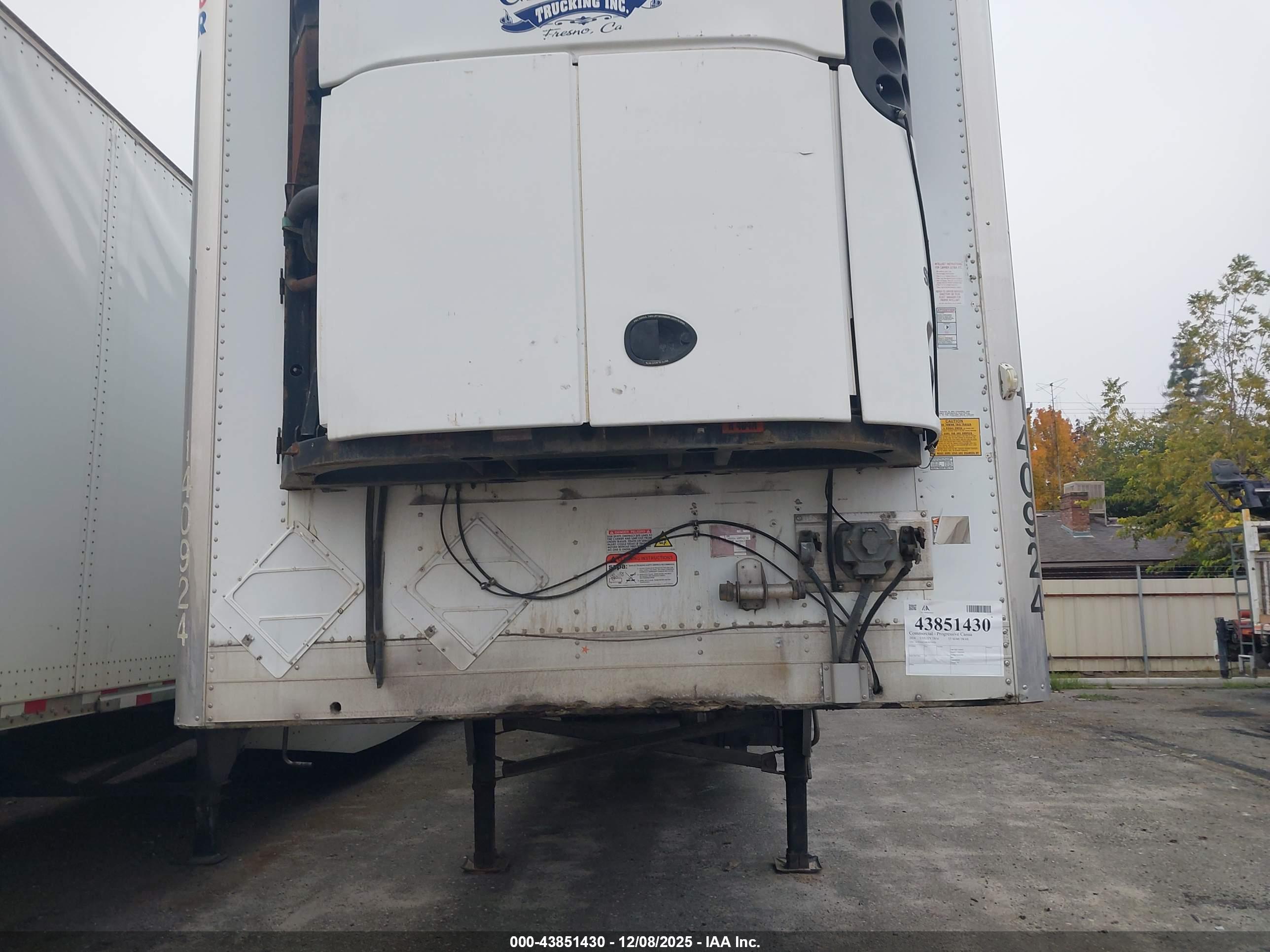 UTILITY TRAILER image 7