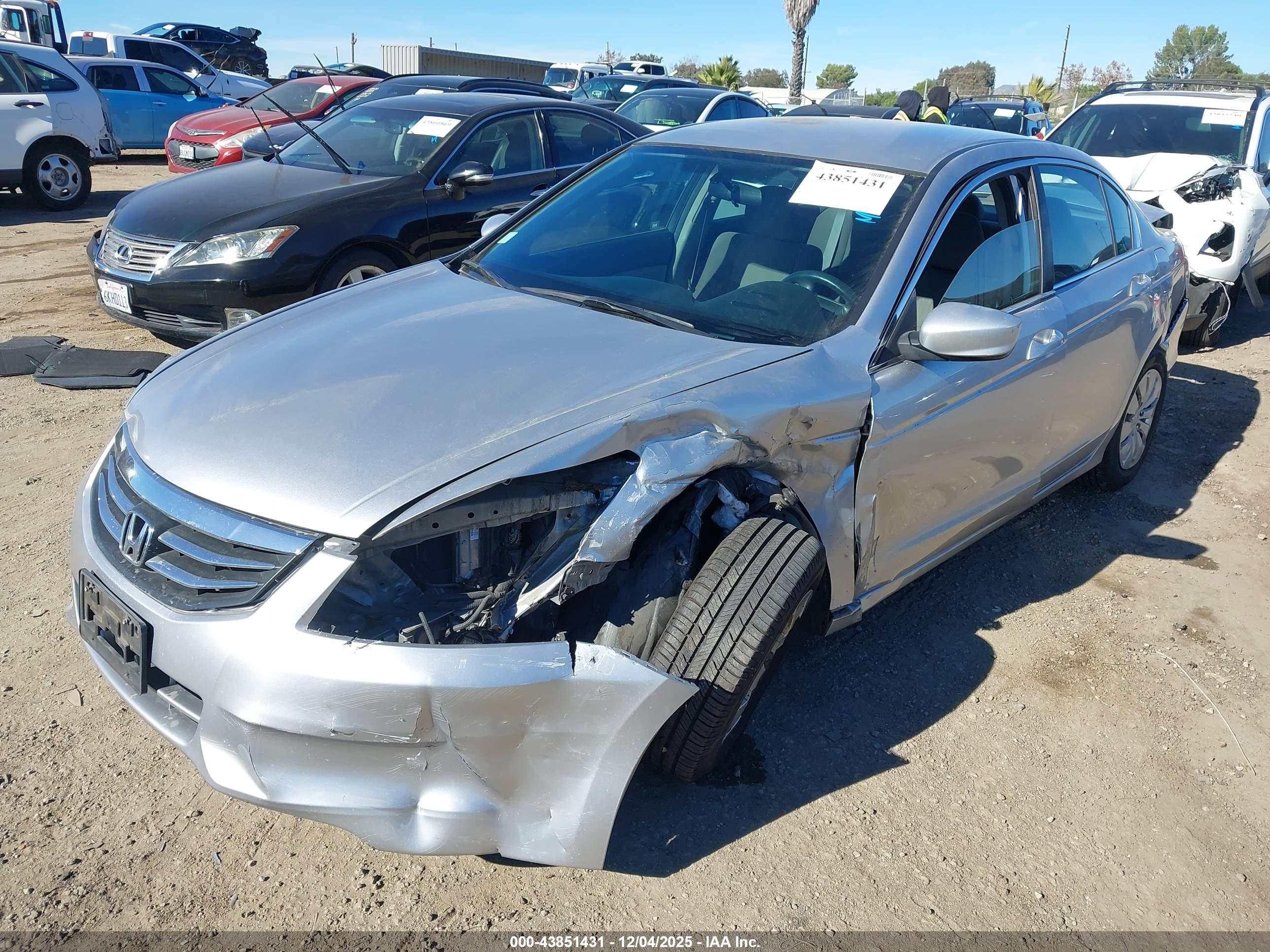 HONDA ACCORD image 2