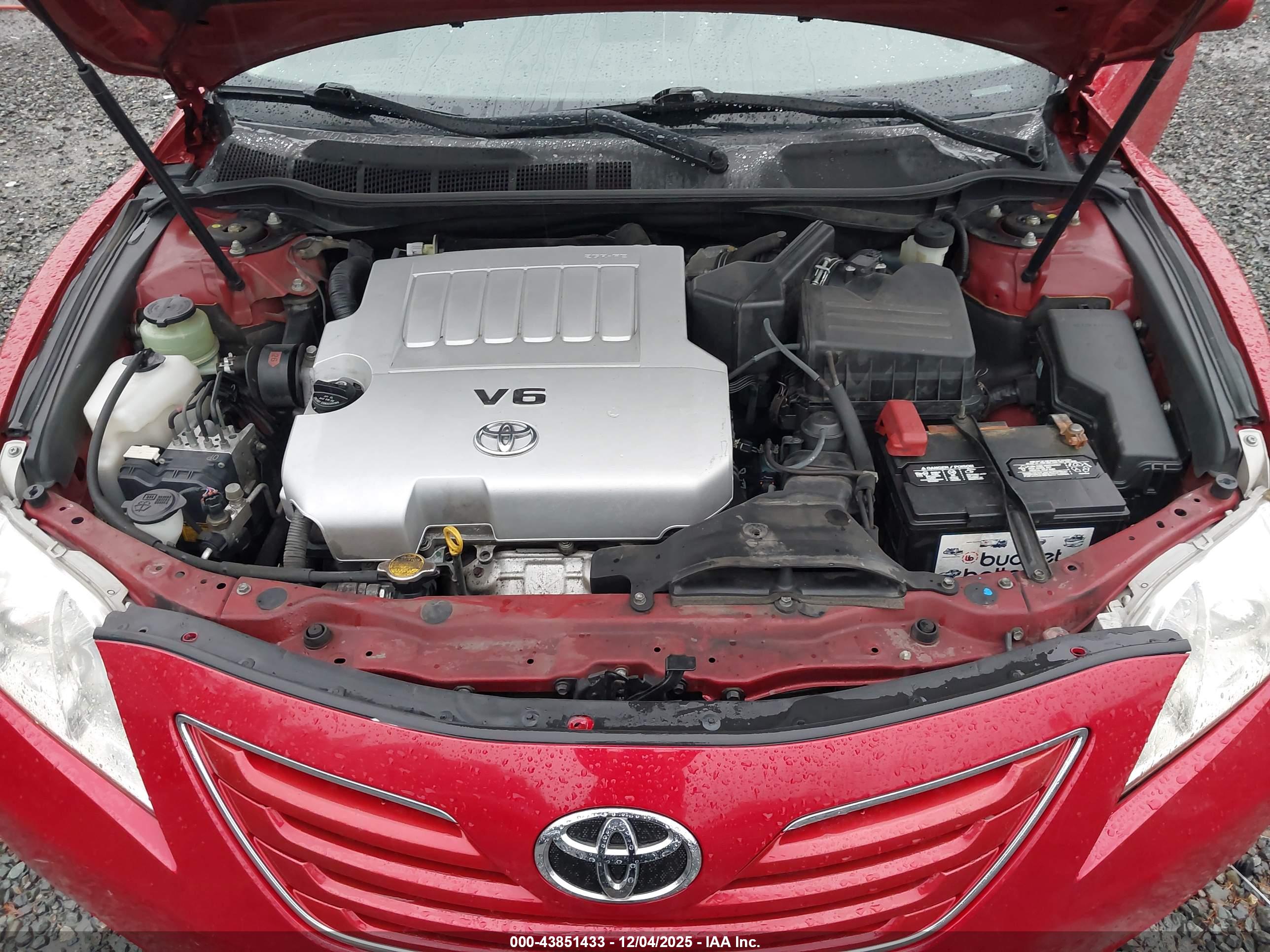 TOYOTA CAMRY image 10