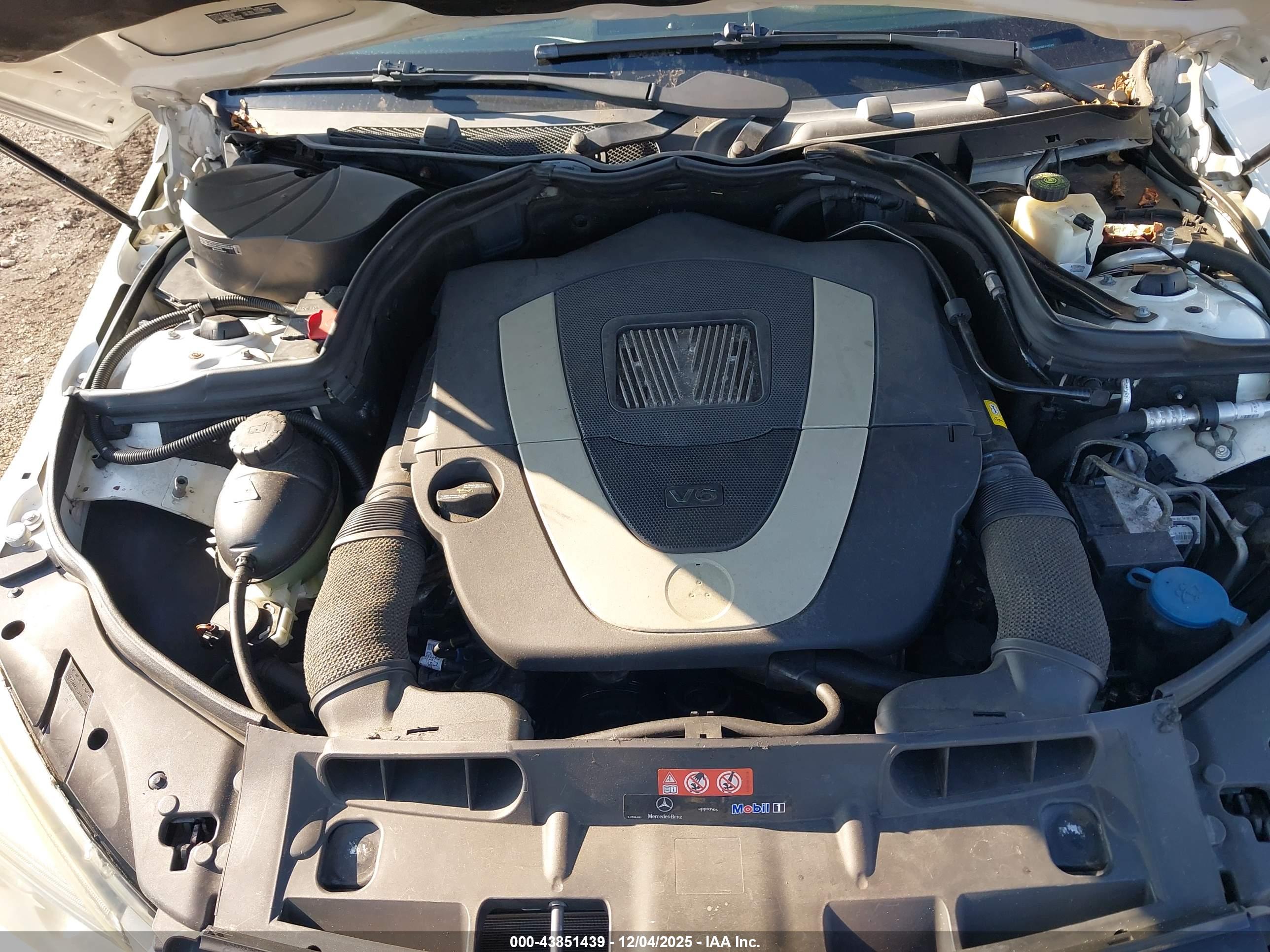 MERCEDES-BENZ C image 10