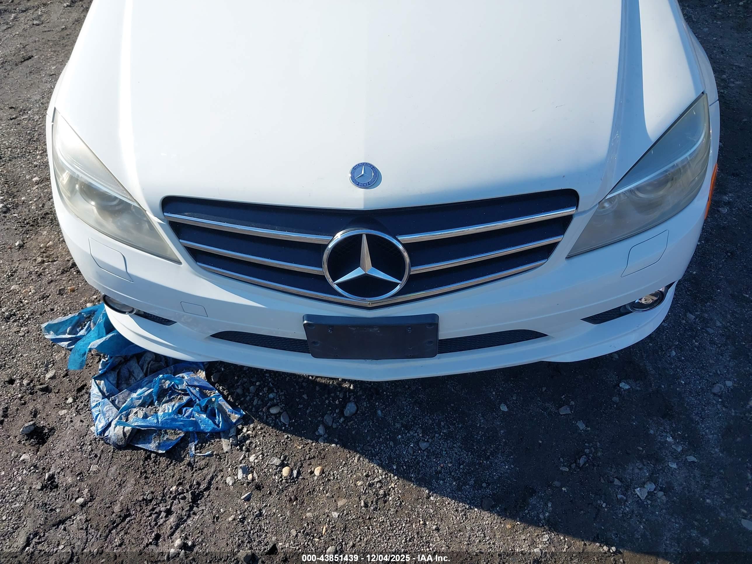 MERCEDES-BENZ C image 6