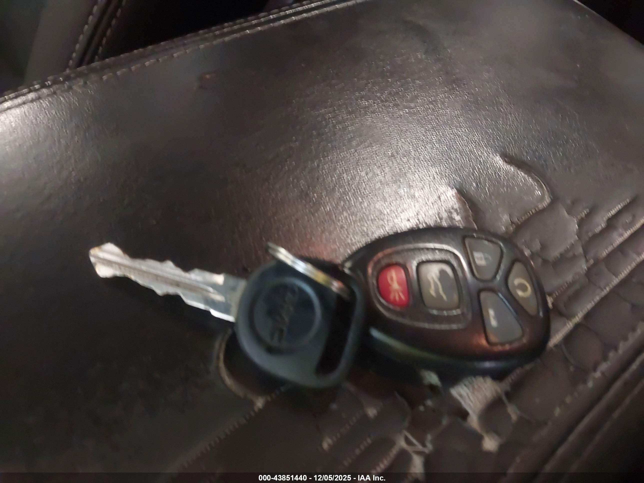 GMC ACADIA image 11