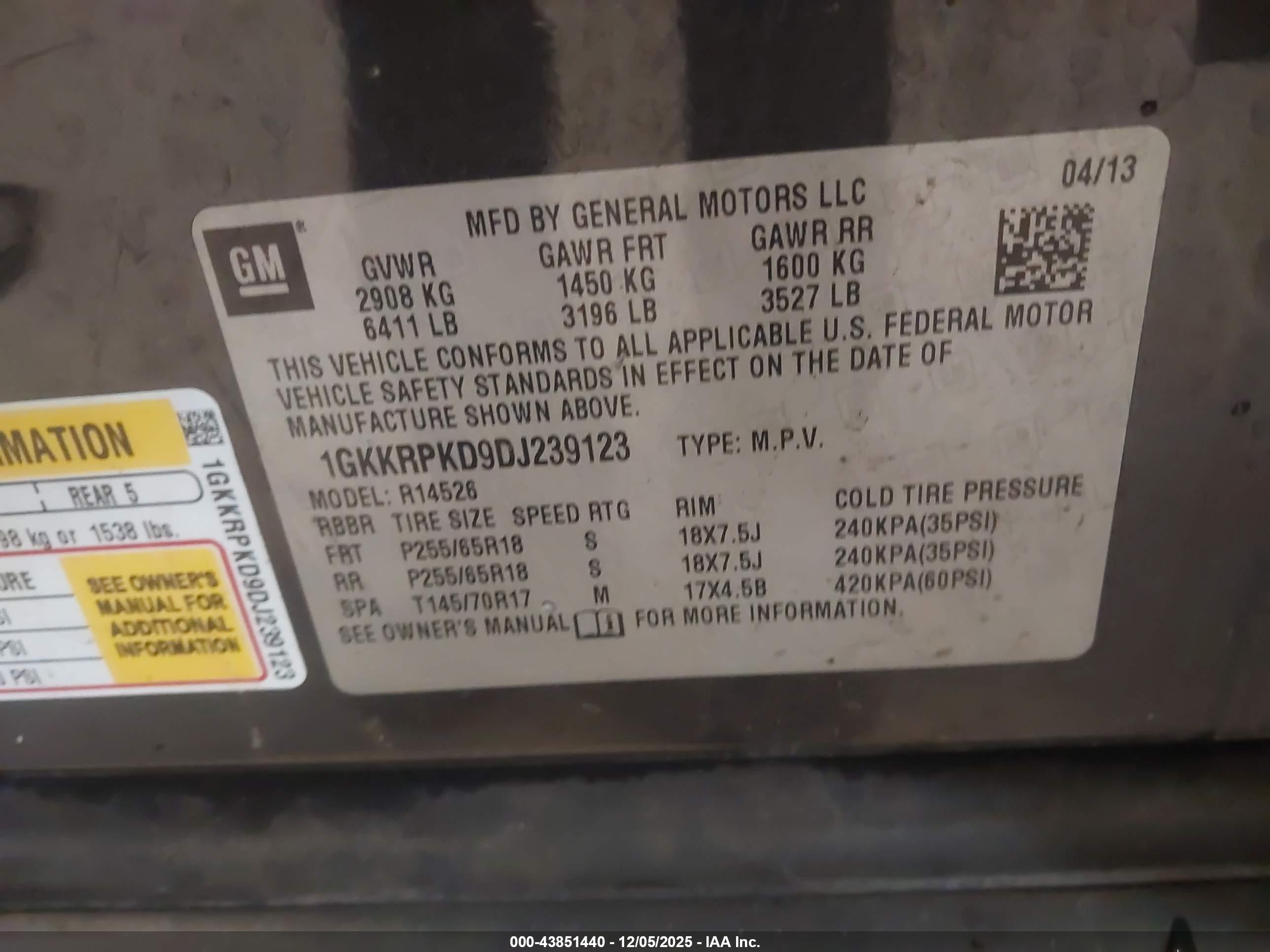 GMC ACADIA image 9