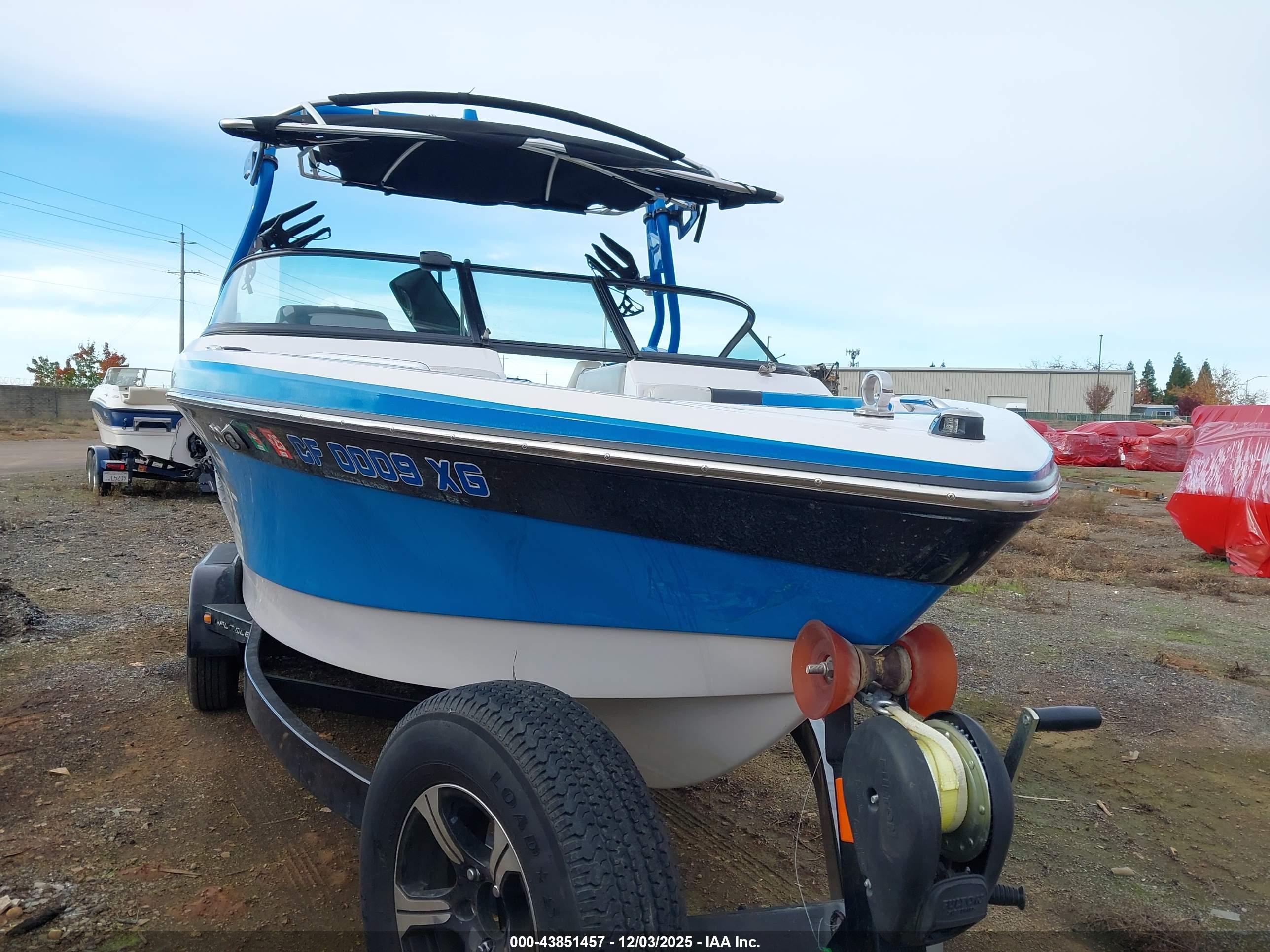 NAUTIQUE SUPER image 6