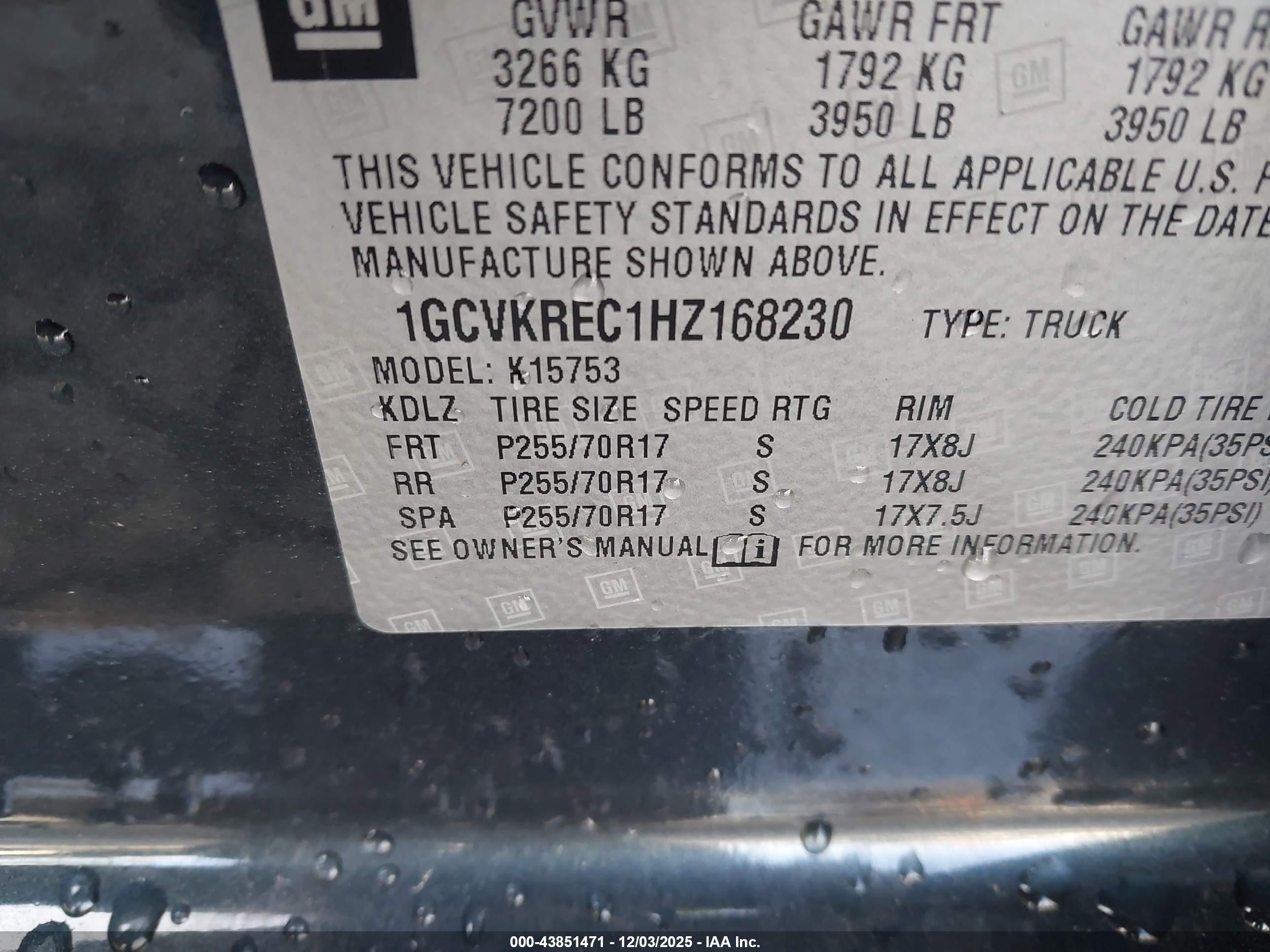 CHEVROLET SILVERADO image 9