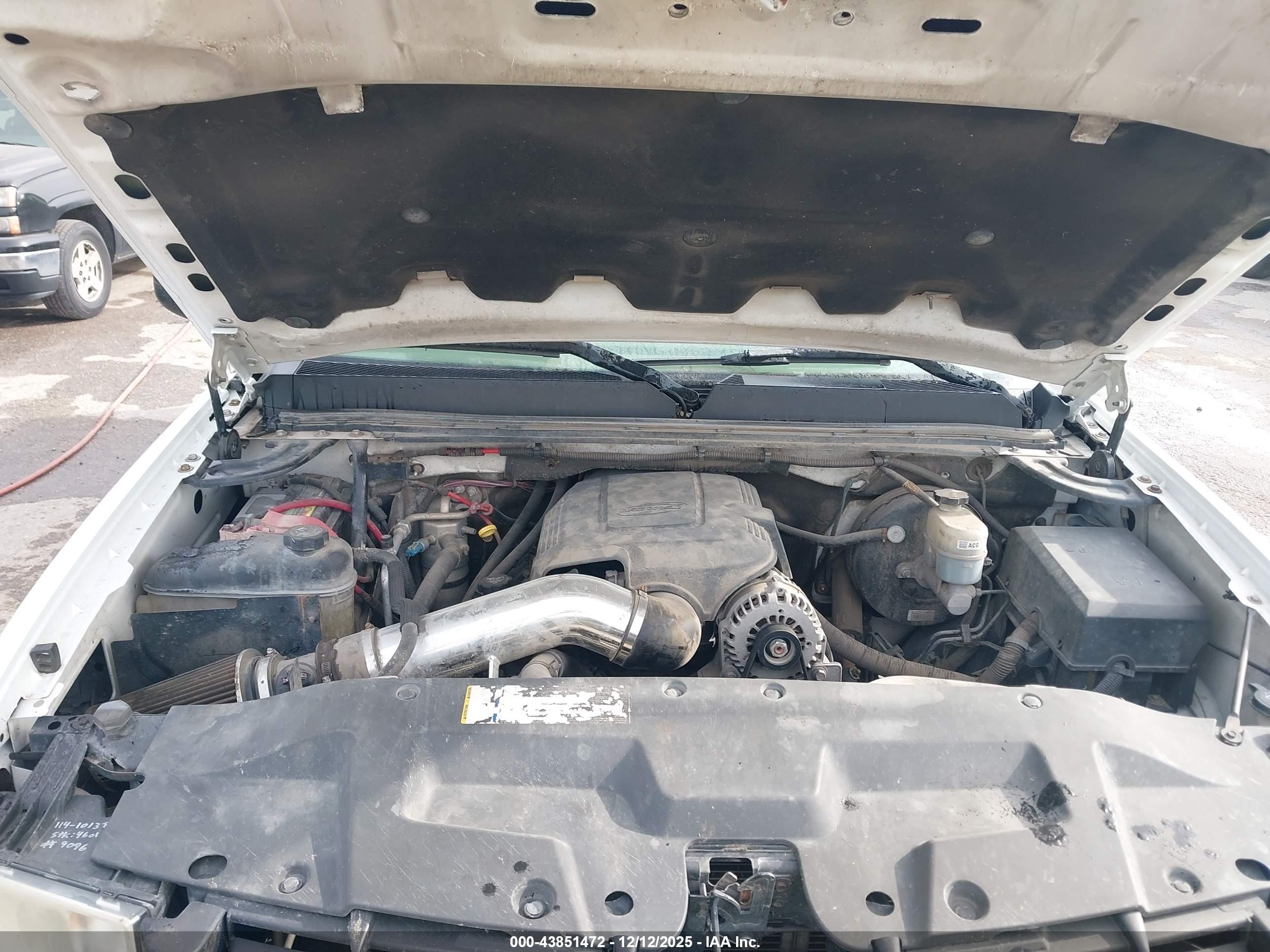 GMC SIERRA image 10