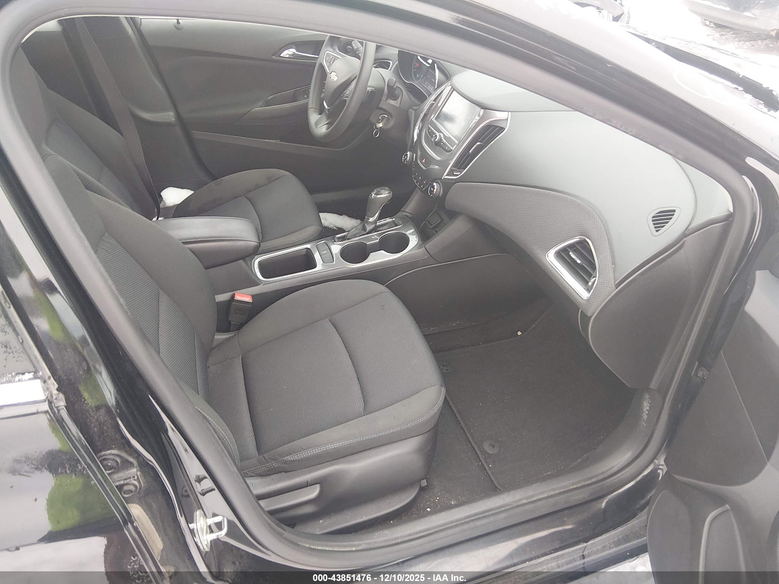 CHEVROLET CRUZE image 5