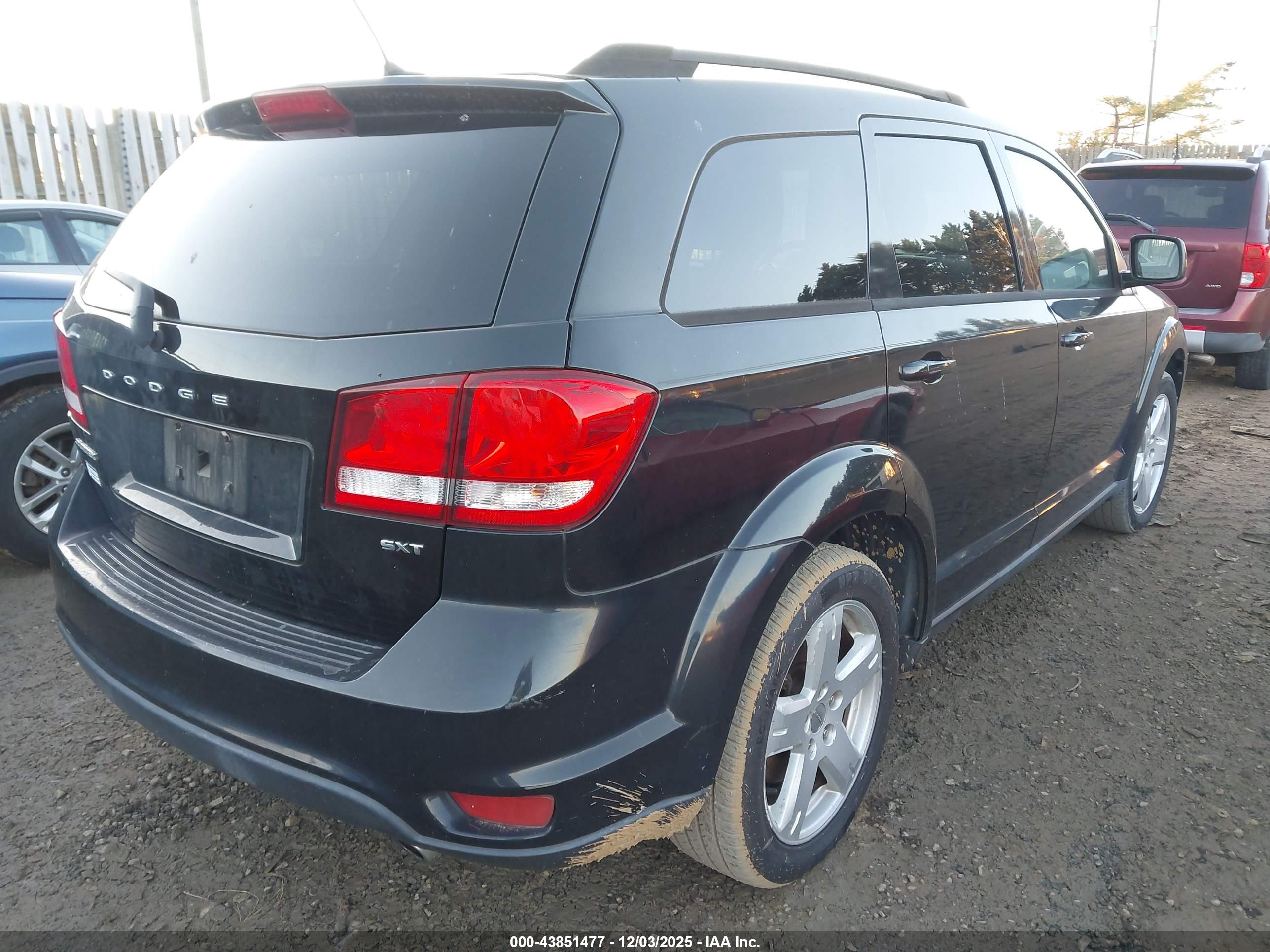 DODGE JOURNEY image 4