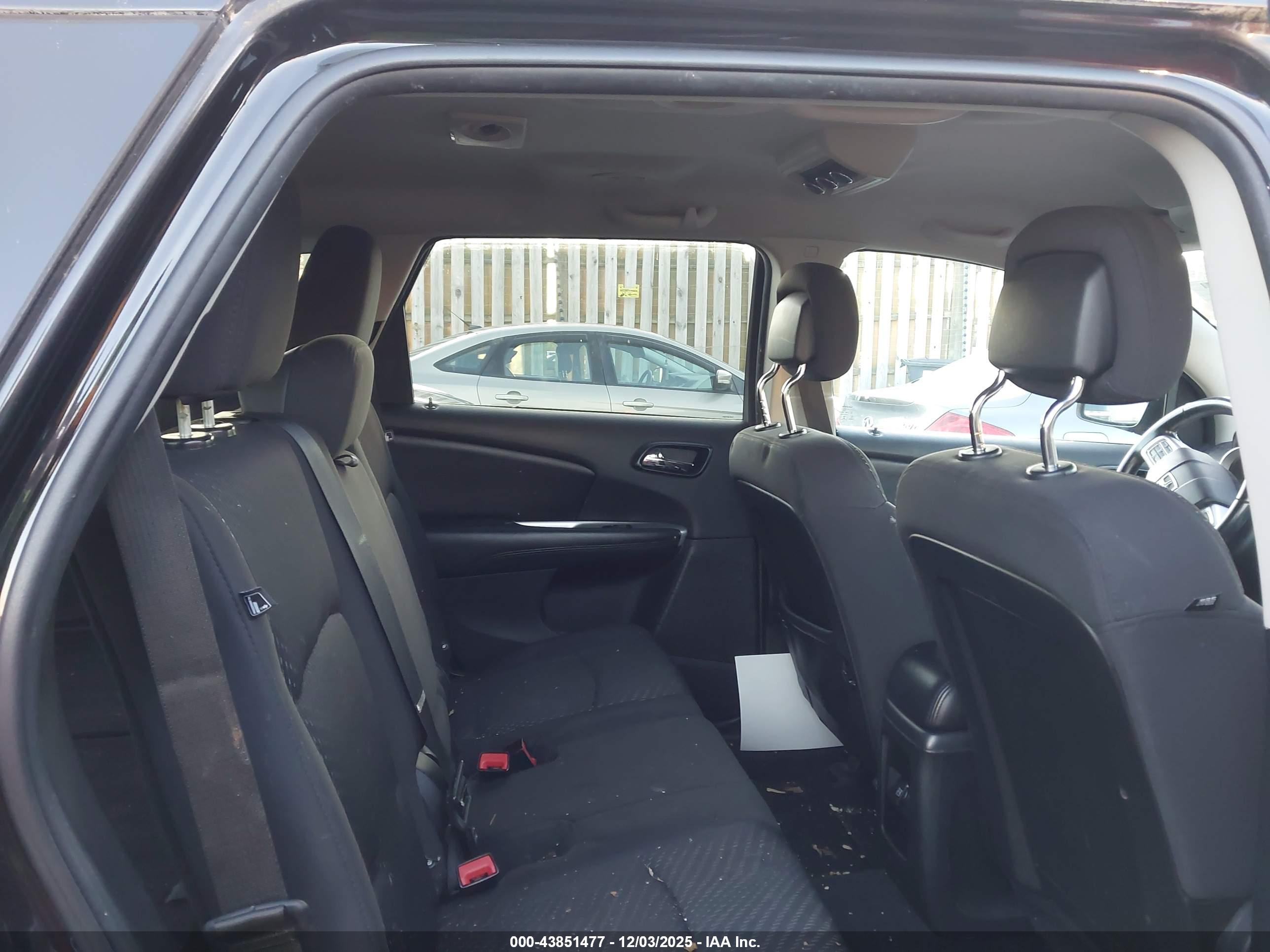 DODGE JOURNEY image 8
