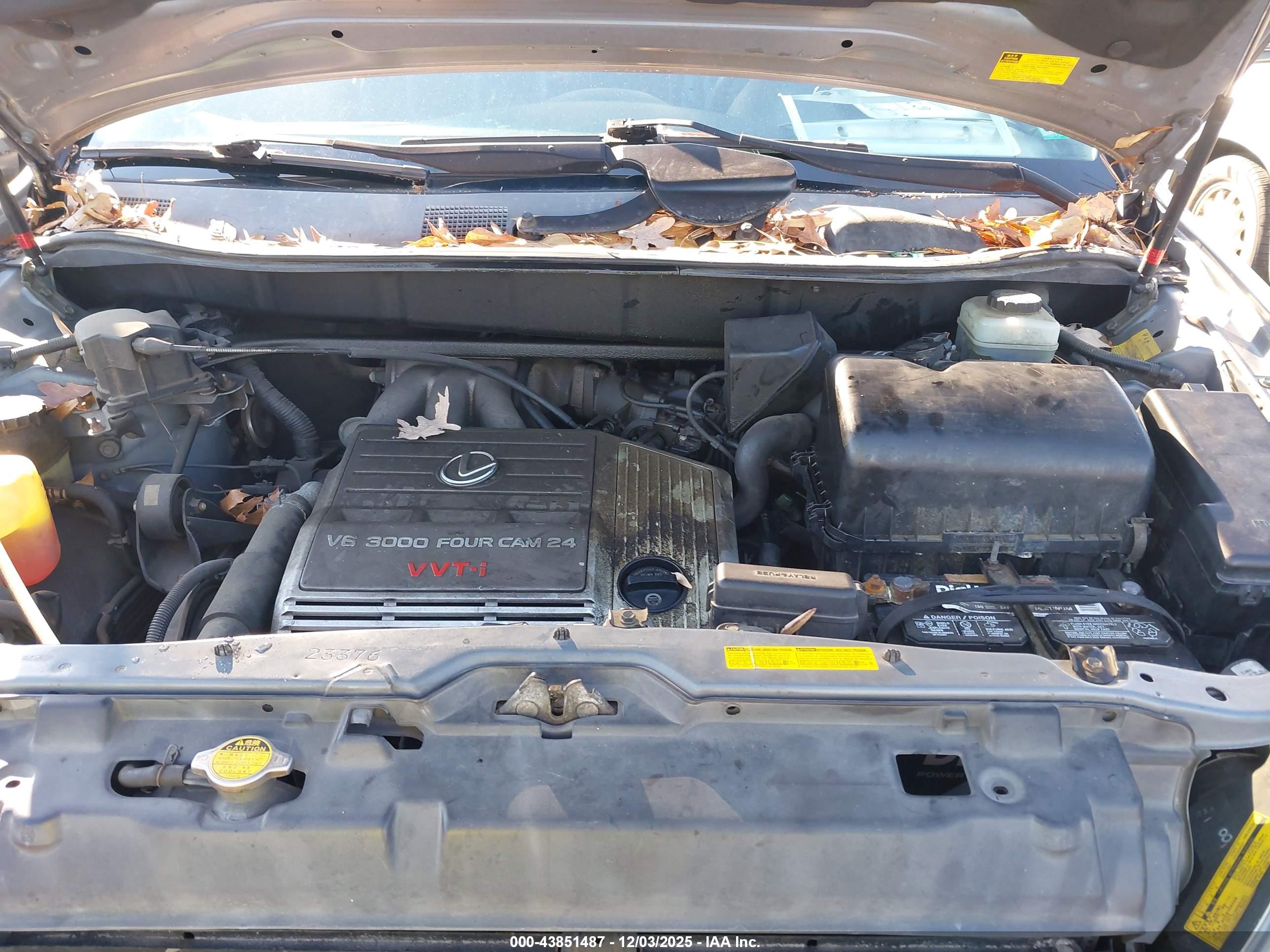 LEXUS RX image 10