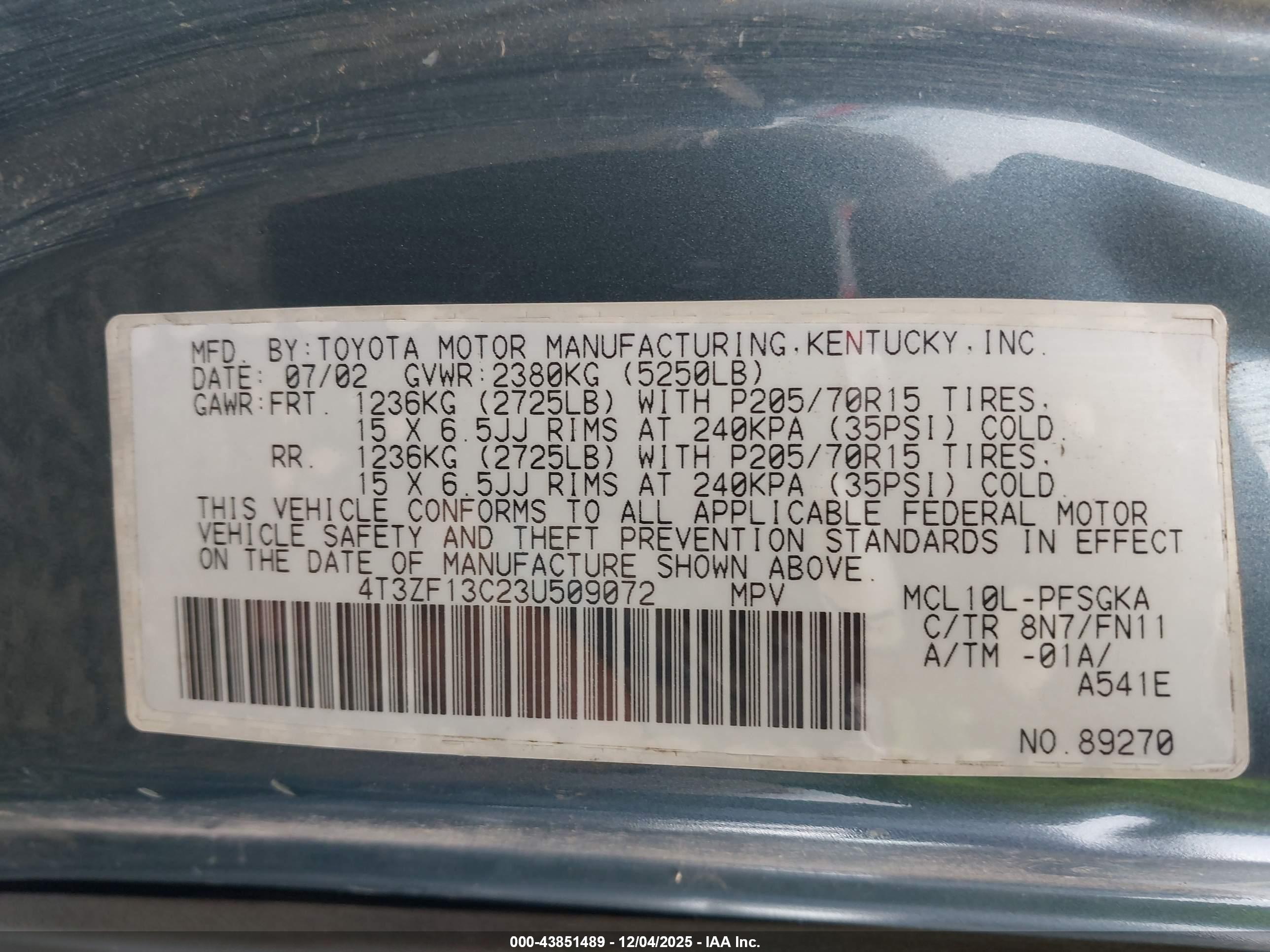 TOYOTA SIENNA image 9