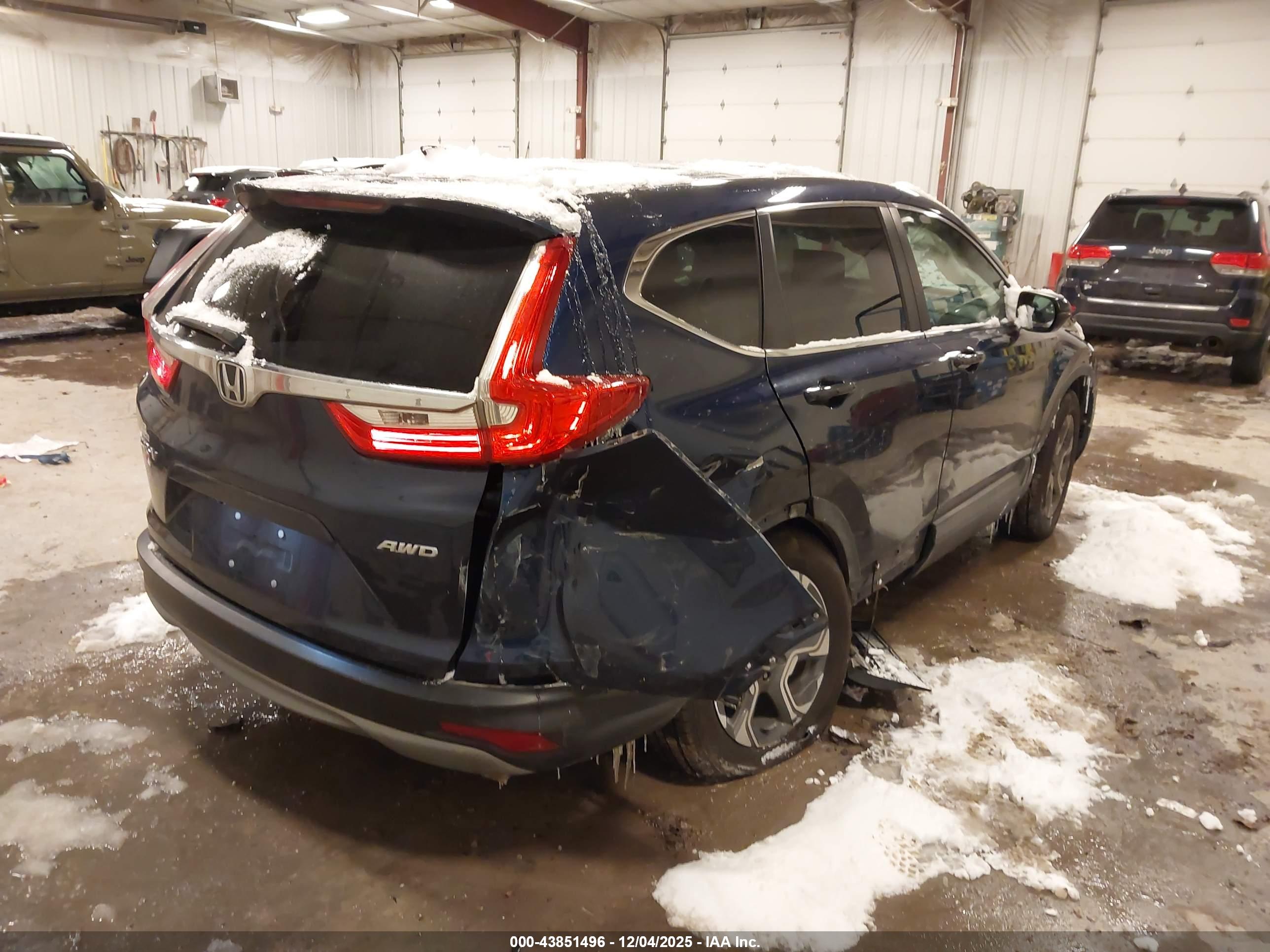 HONDA CR-V image 4
