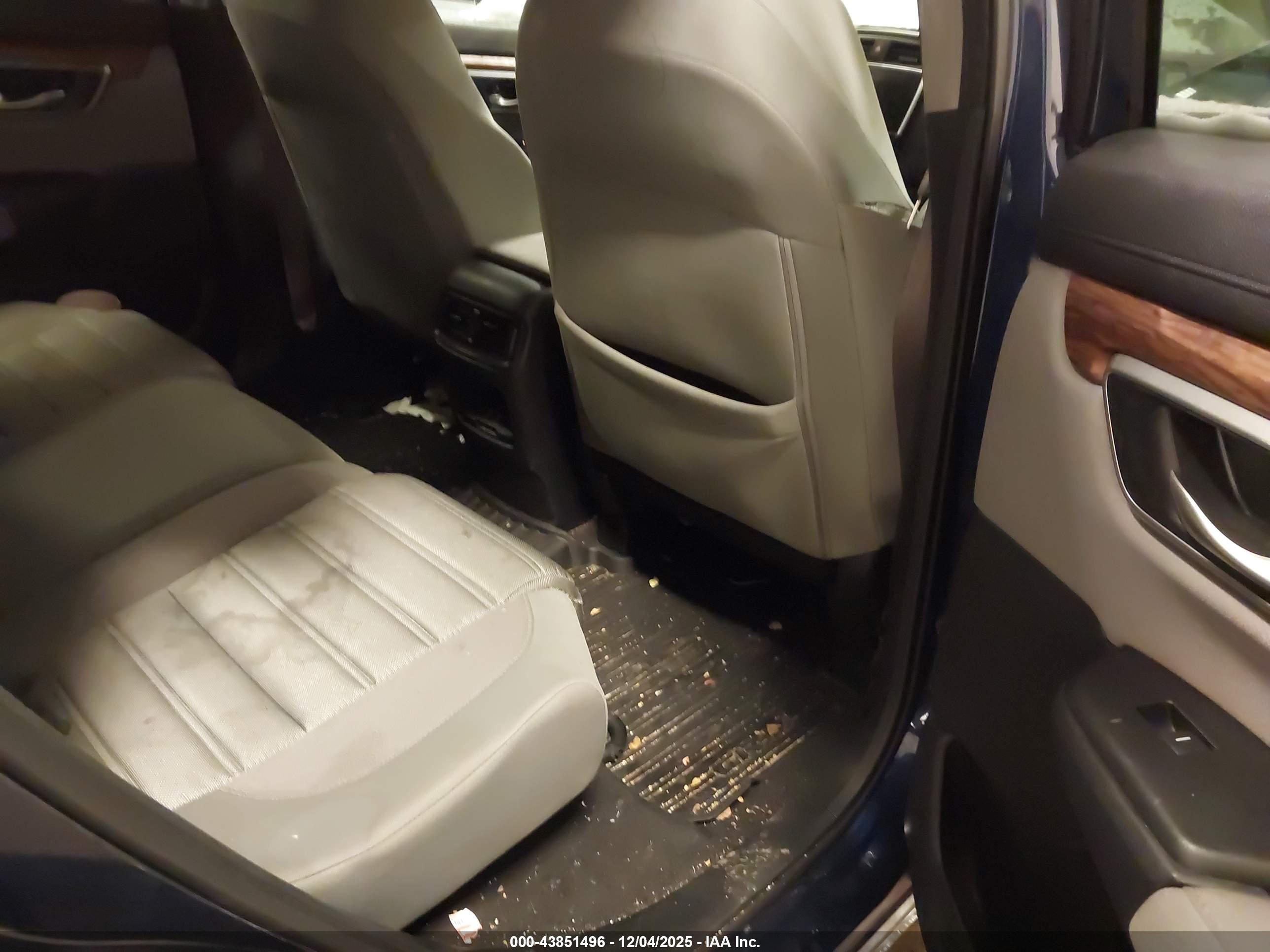 HONDA CR-V image 8