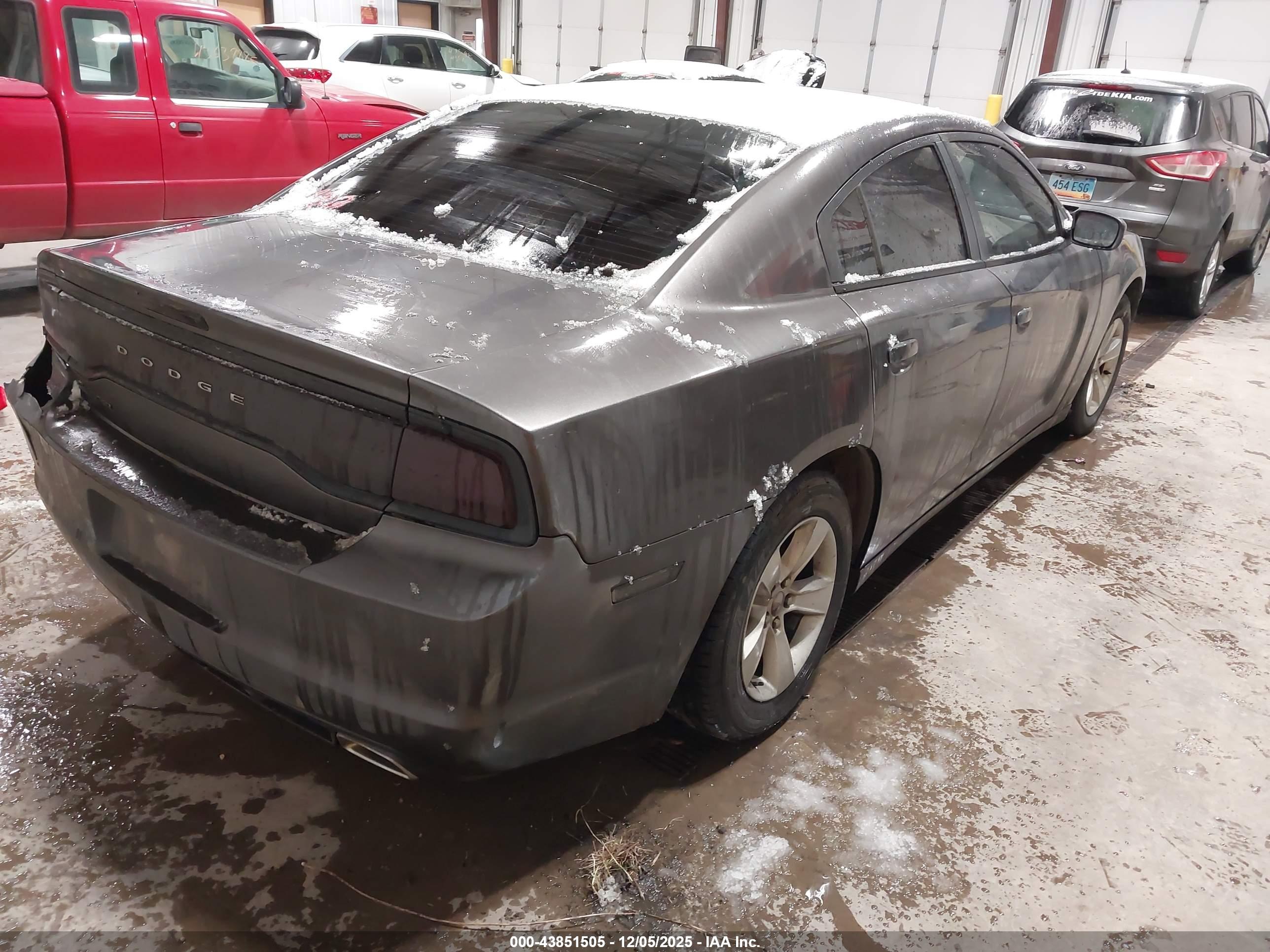 DODGE CHARGER image 4
