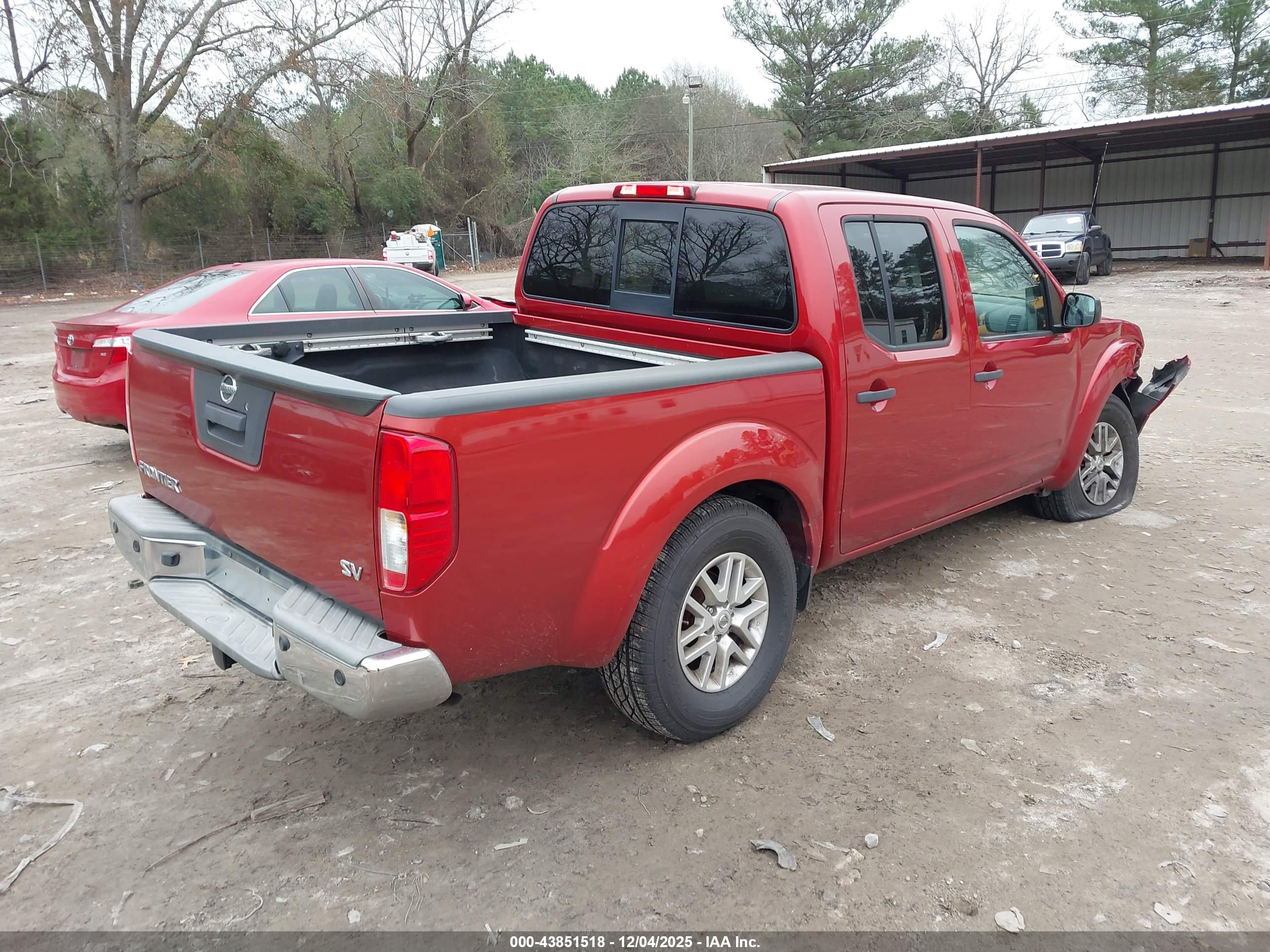 NISSAN FRONTIER image 4