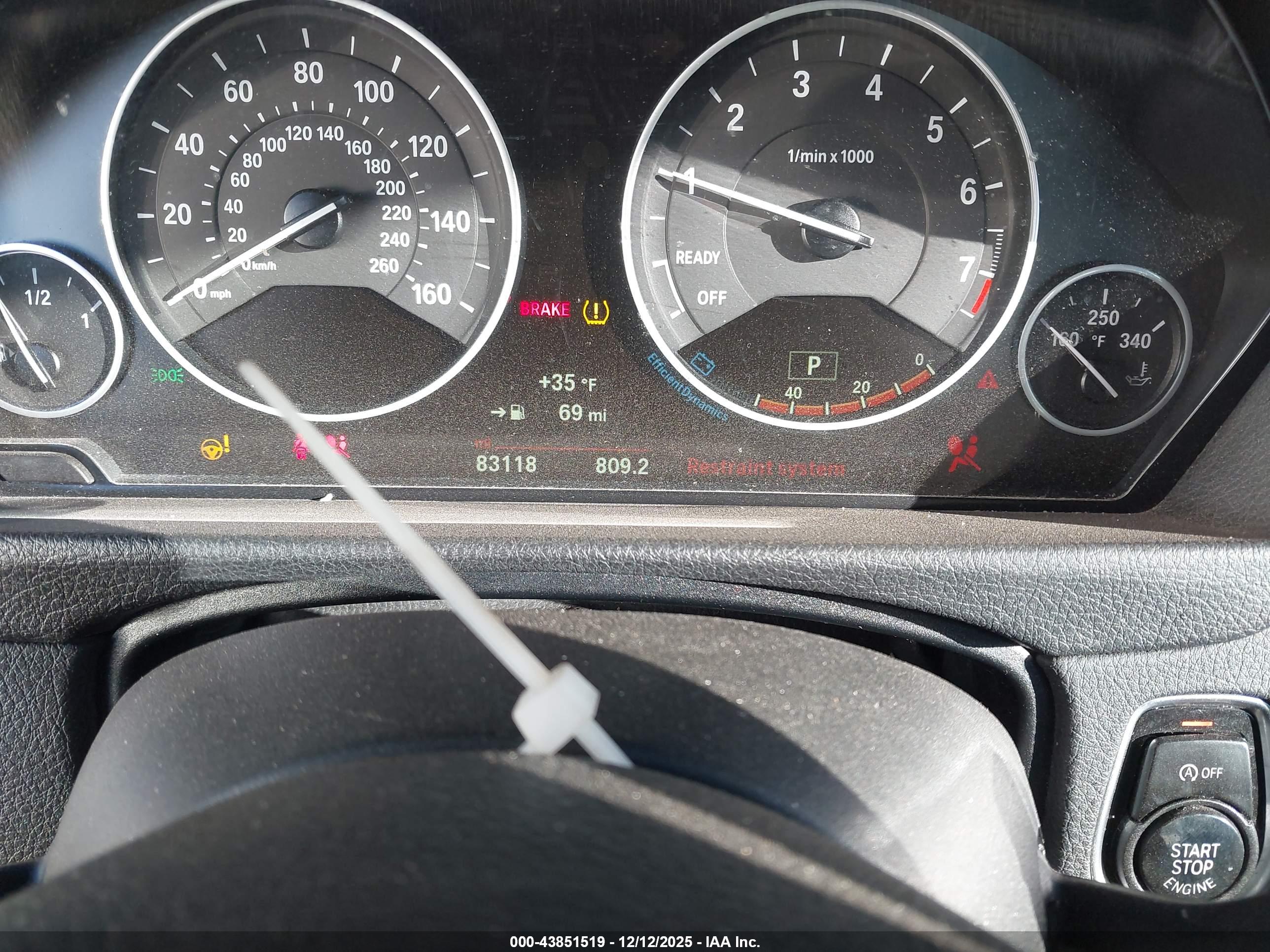BMW 320I image 7