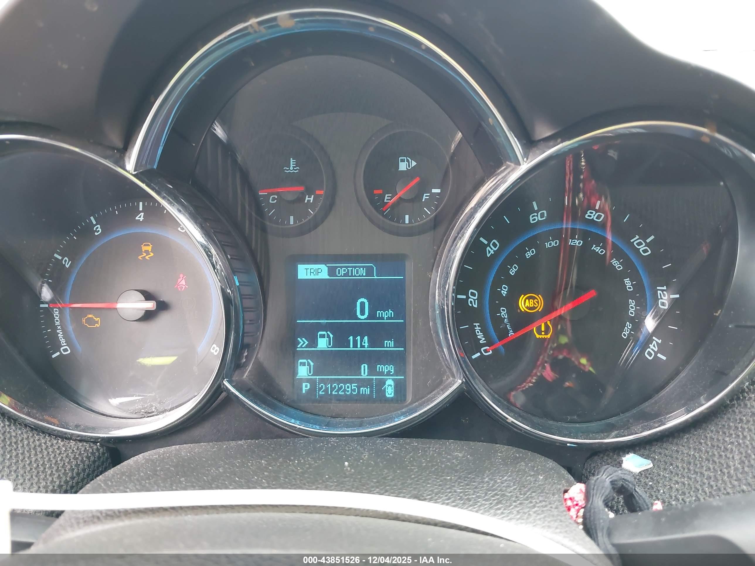 CHEVROLET CRUZE image 7