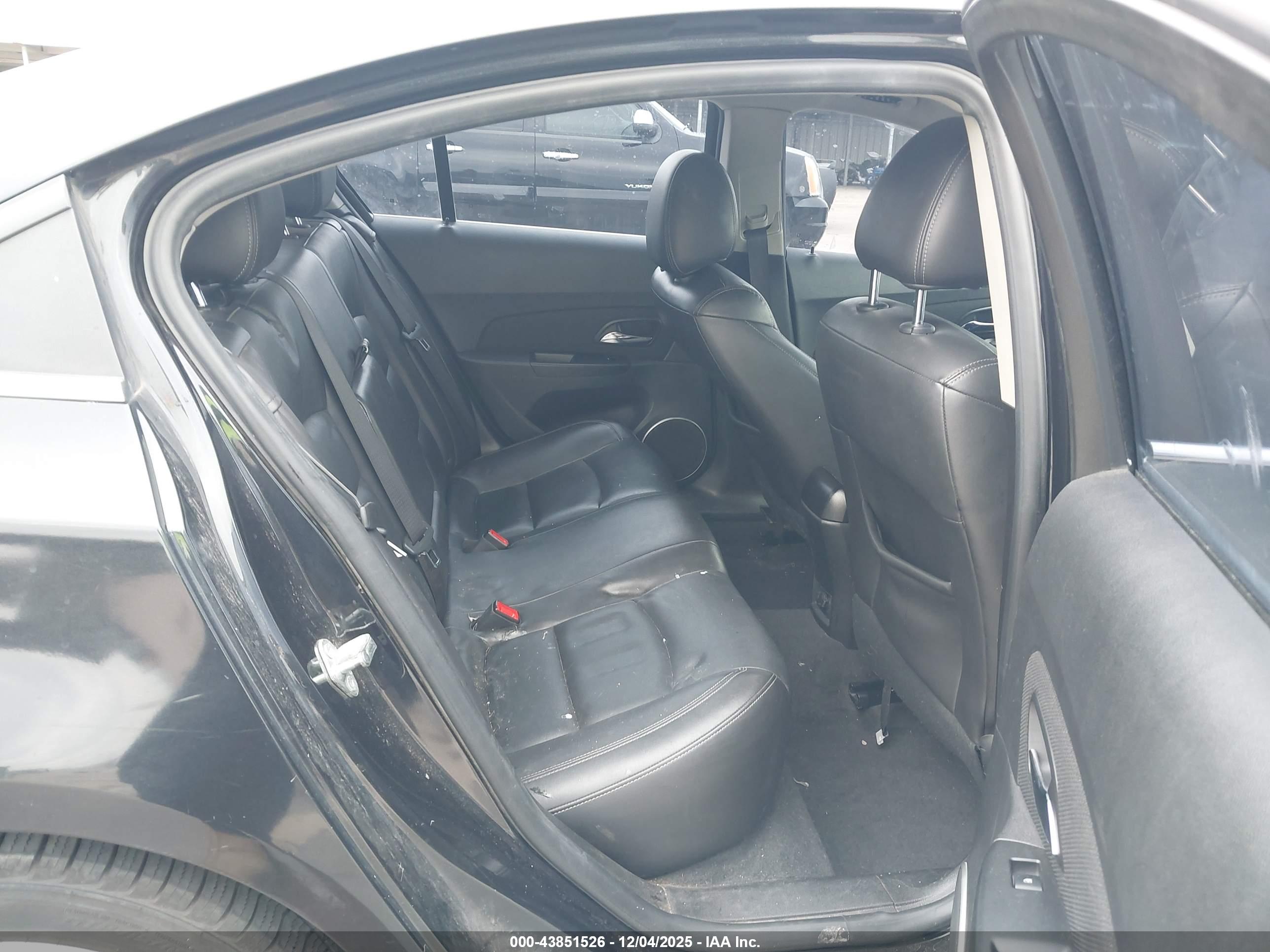 CHEVROLET CRUZE image 8