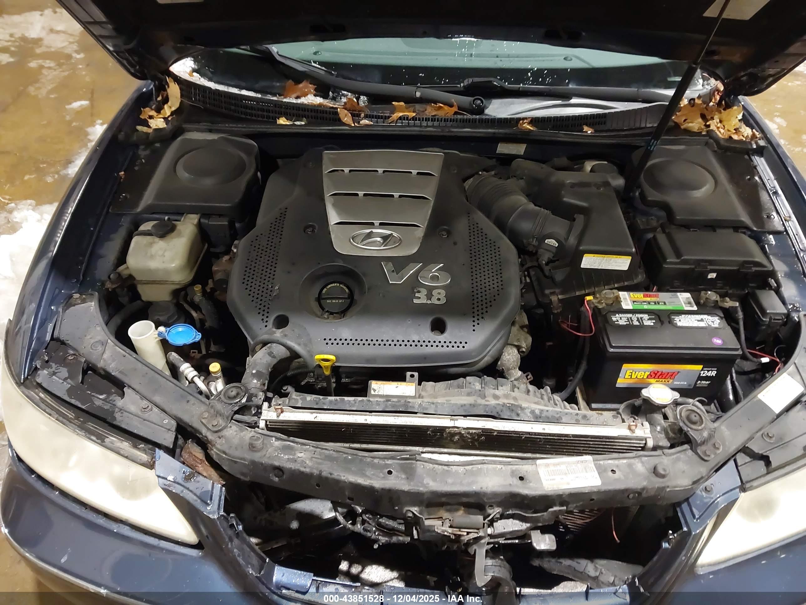 HYUNDAI AZERA image 10