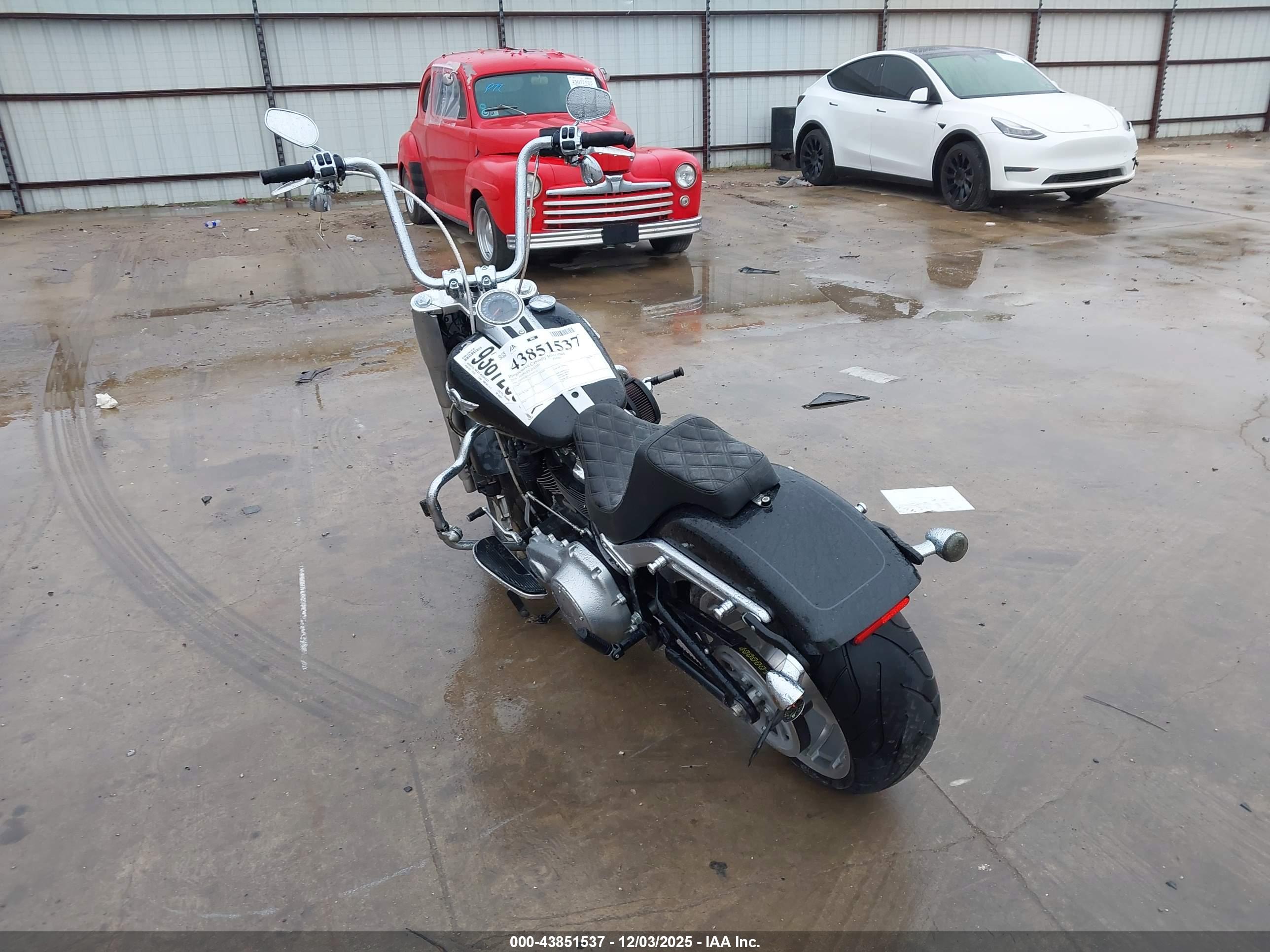 HARLEY-DAVIDSON FLFBS image 3
