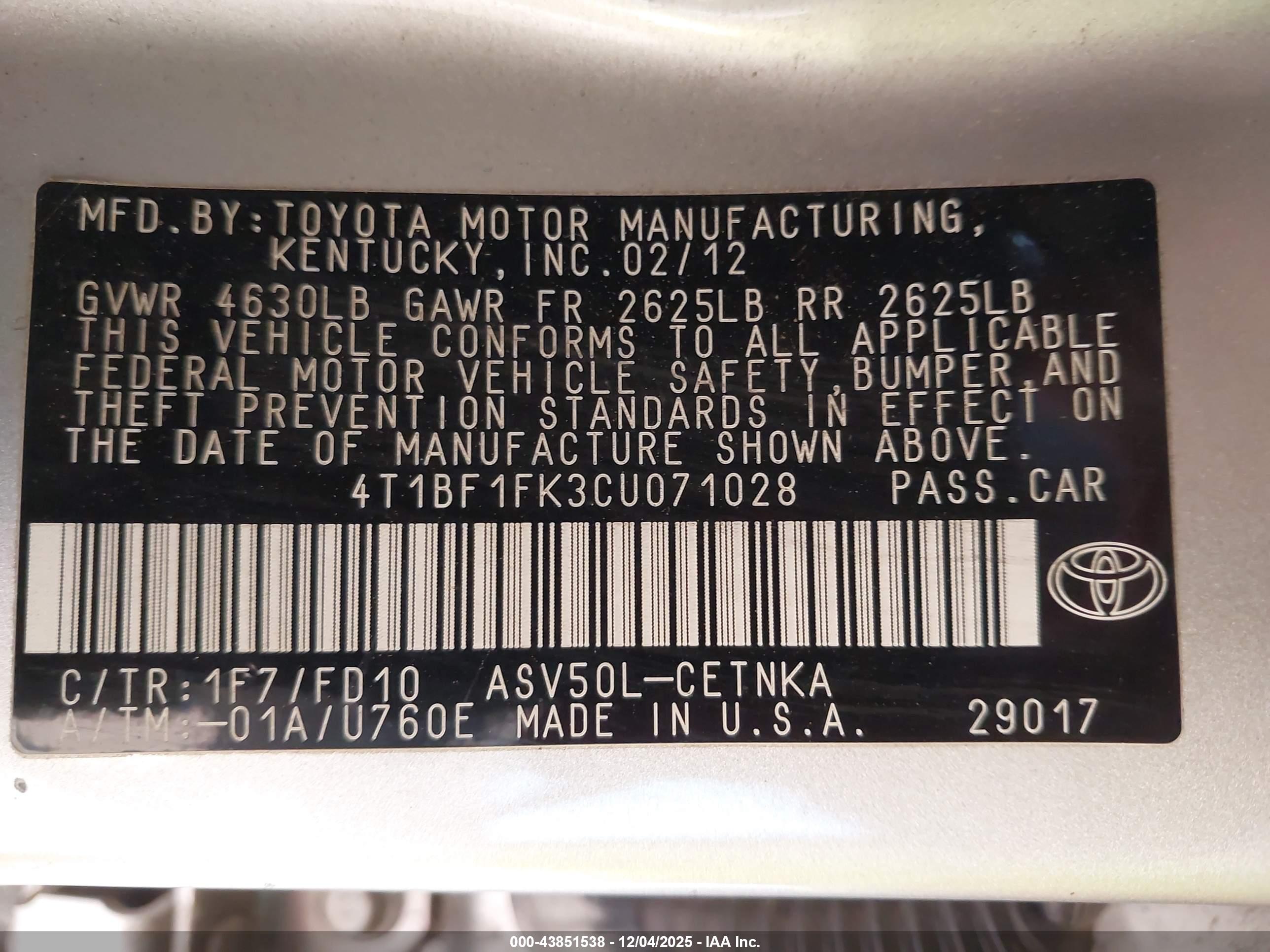 TOYOTA CAMRY image 9