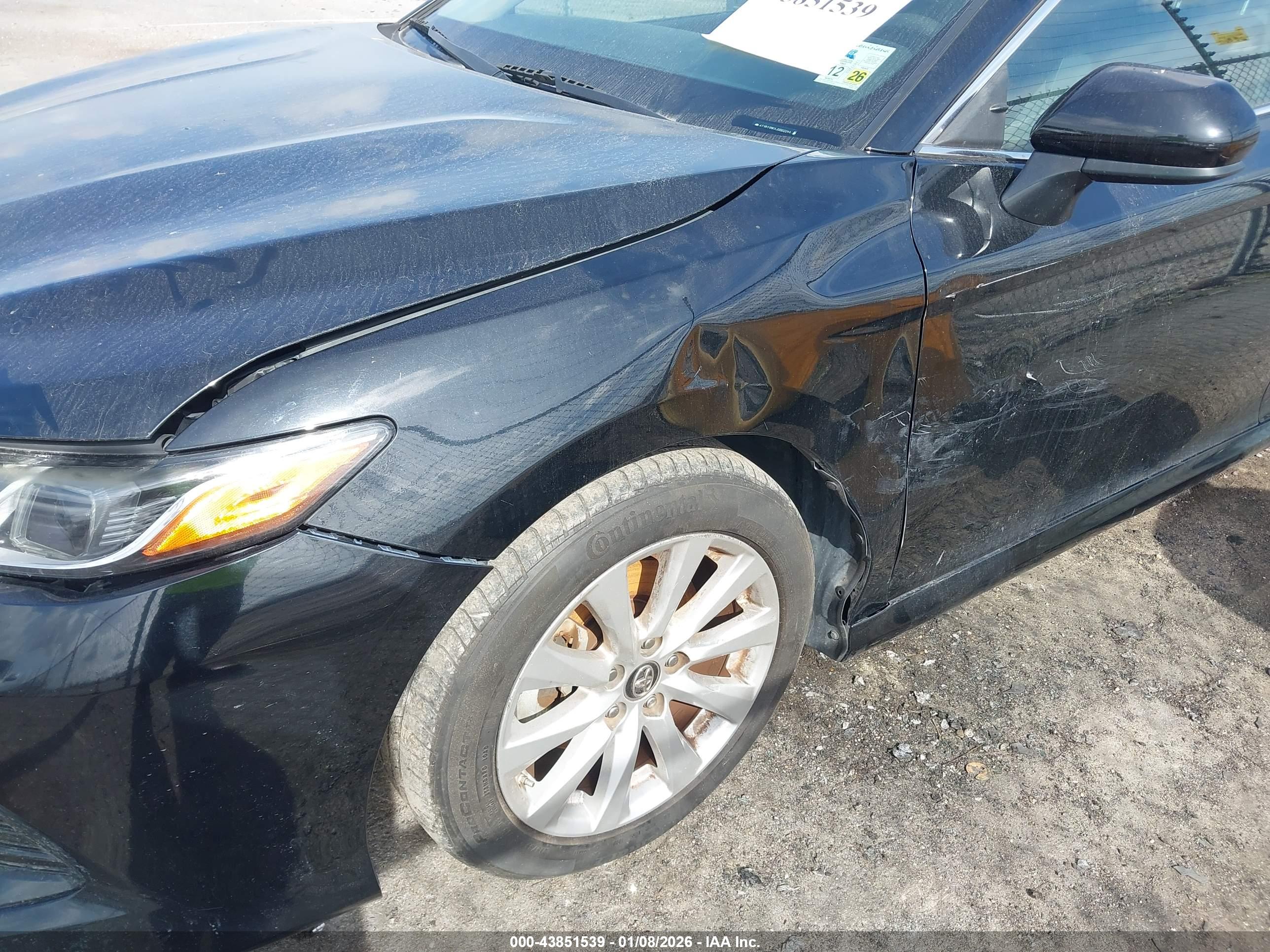 TOYOTA CAMRY image 6