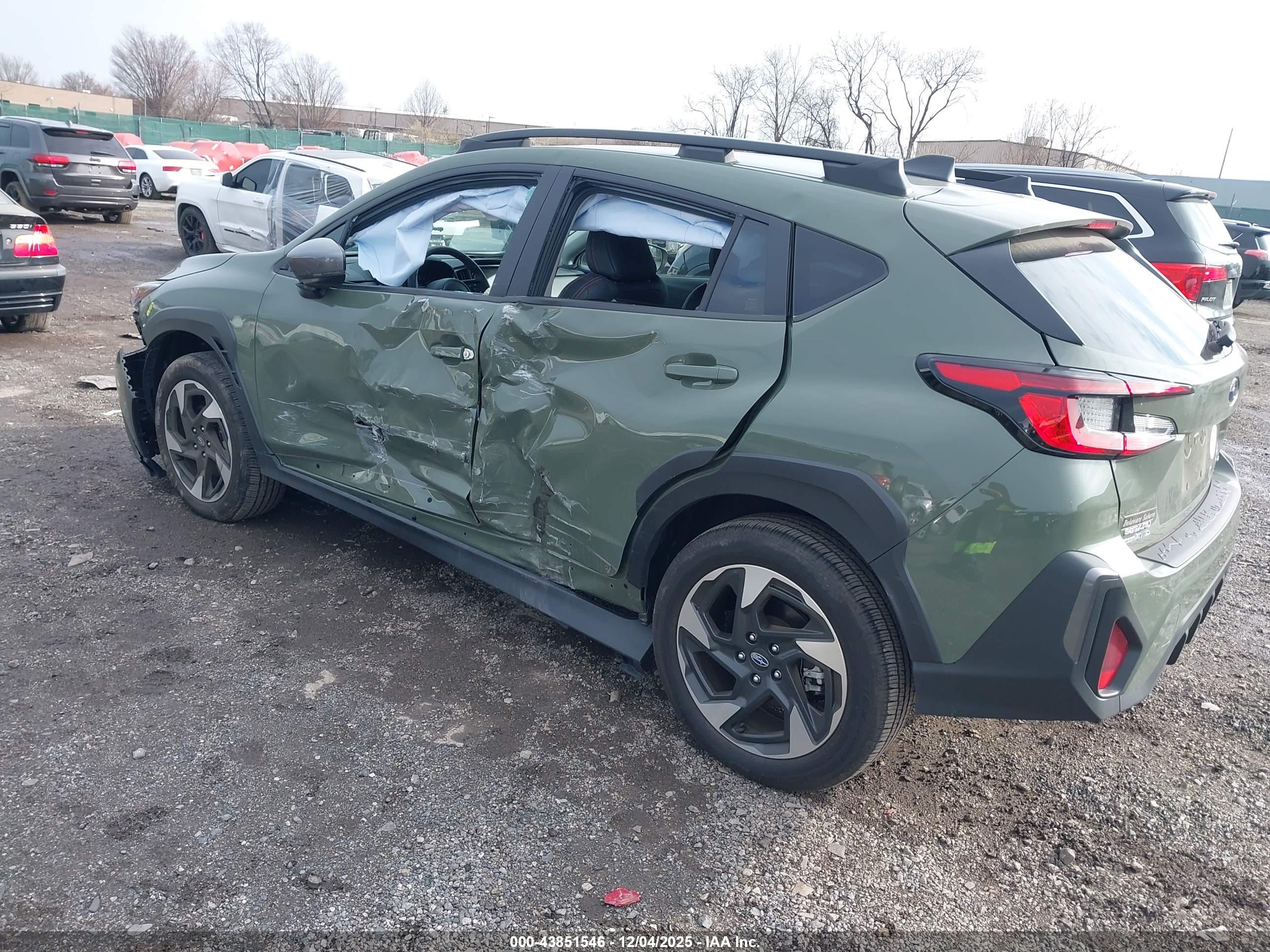 SUBARU CROSSTREK image 3