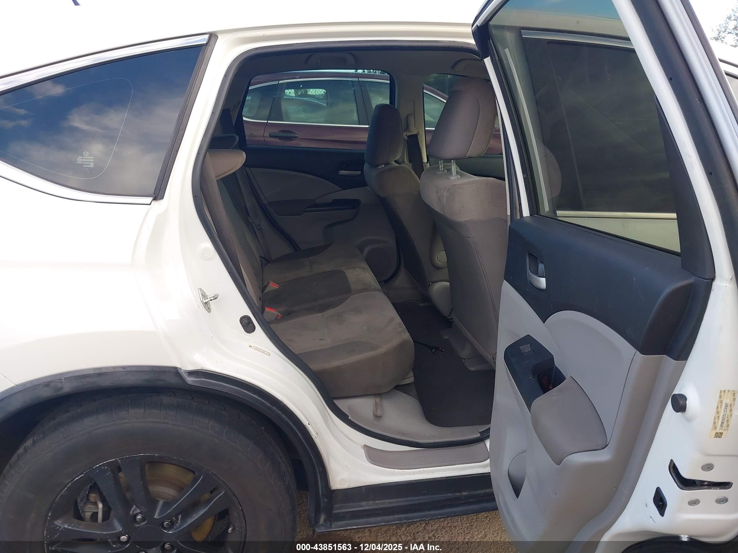HONDA CR-V image 8