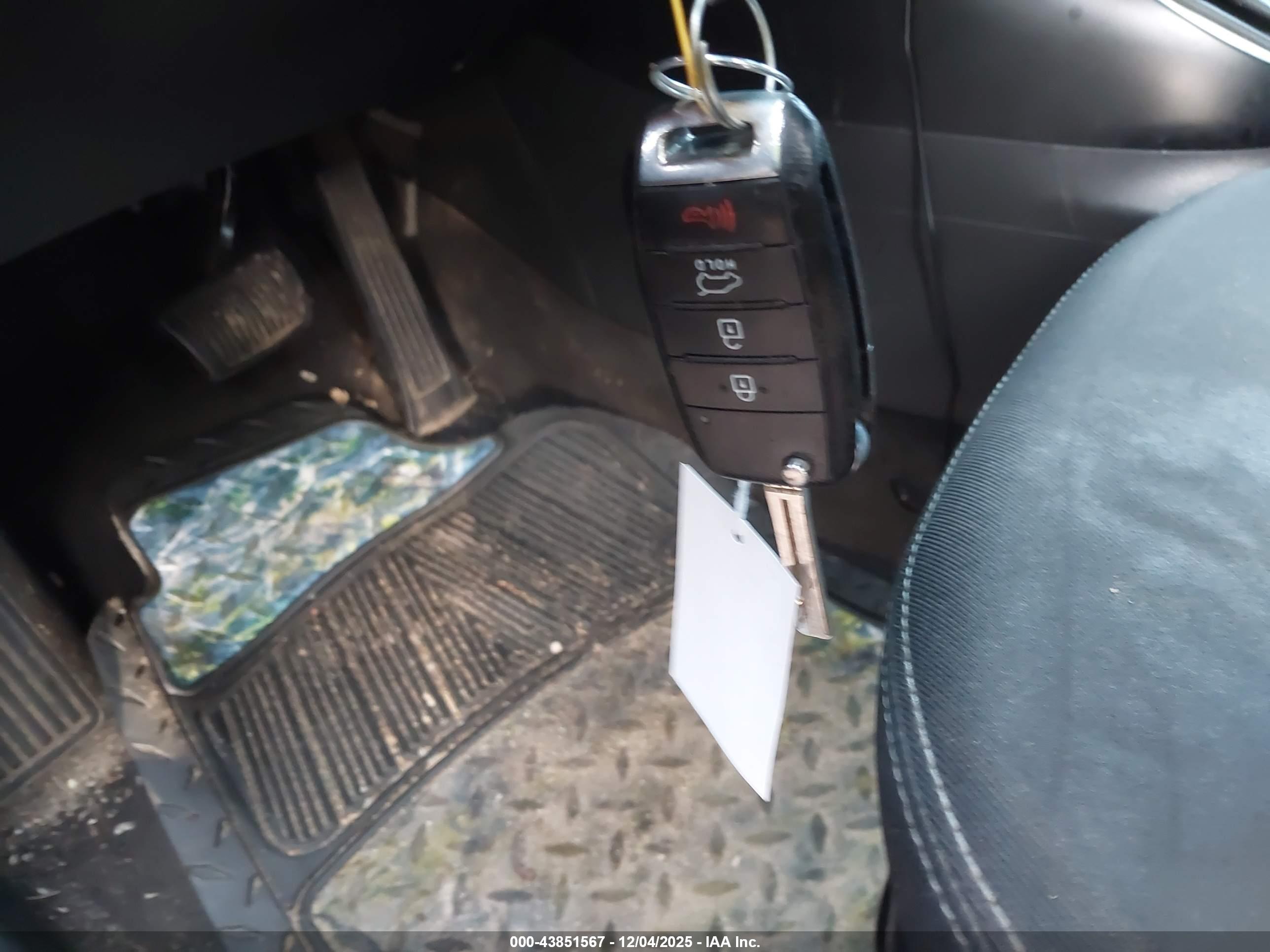 KIA SOUL image 11