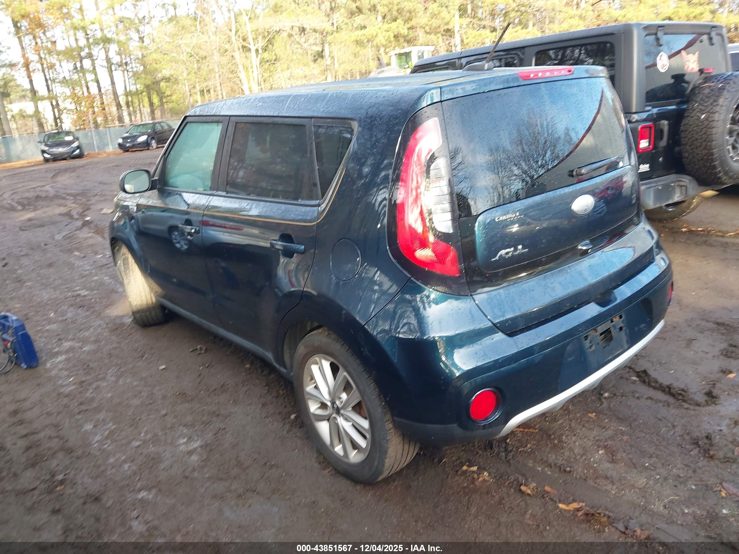 KIA SOUL image 3