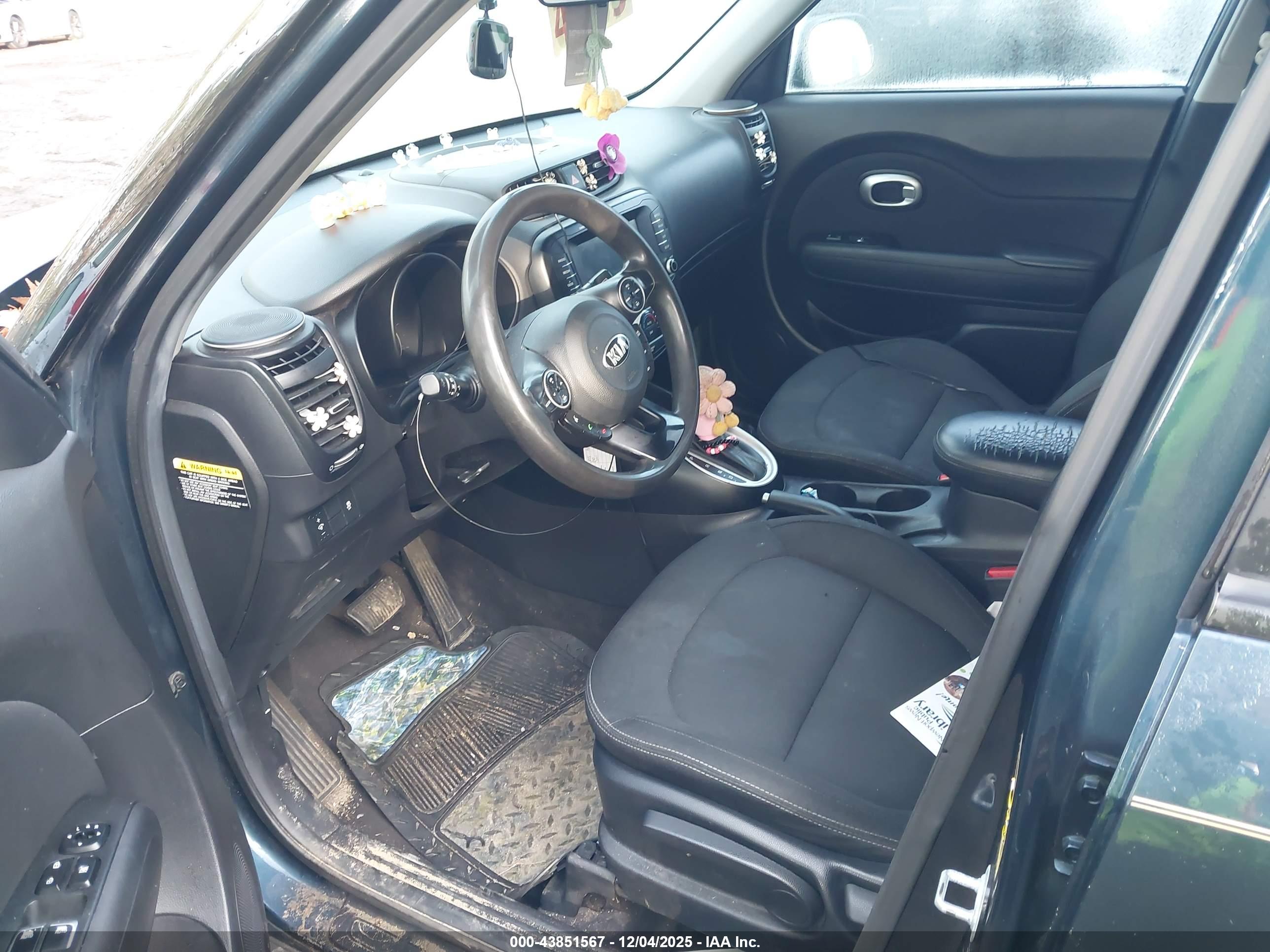 KIA SOUL image 5
