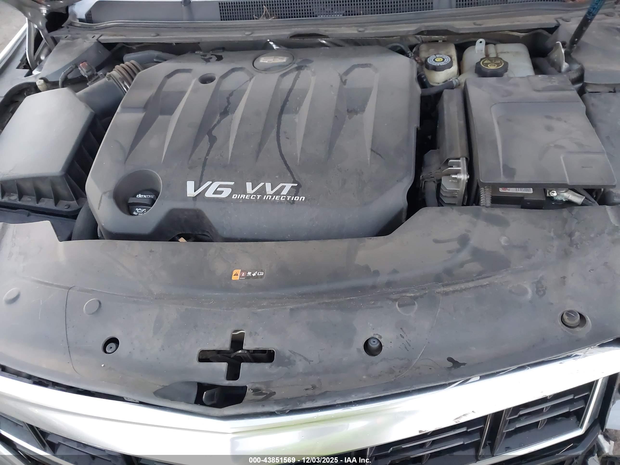 CADILLAC XTS image 10