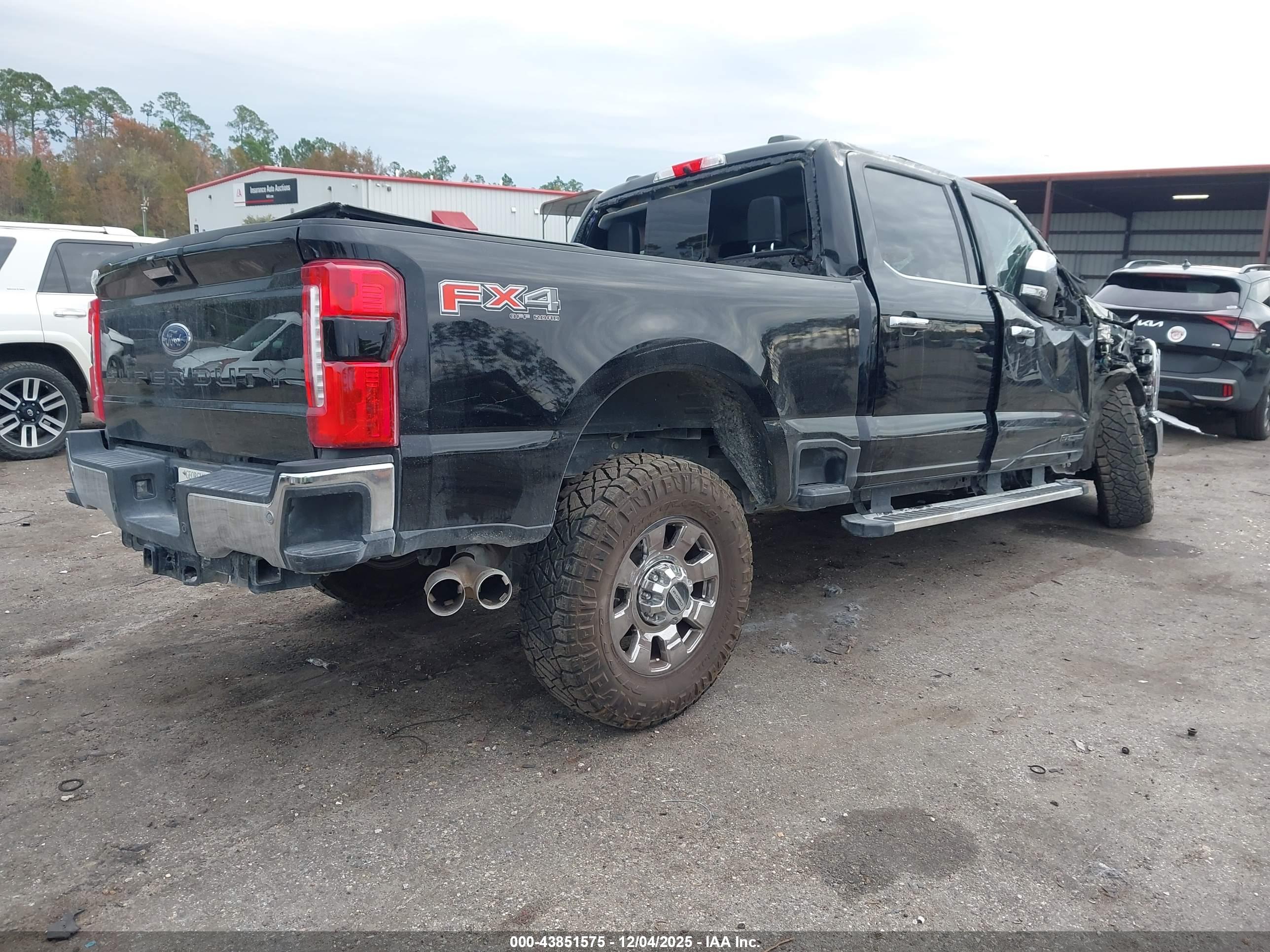 FORD F-250 image 4