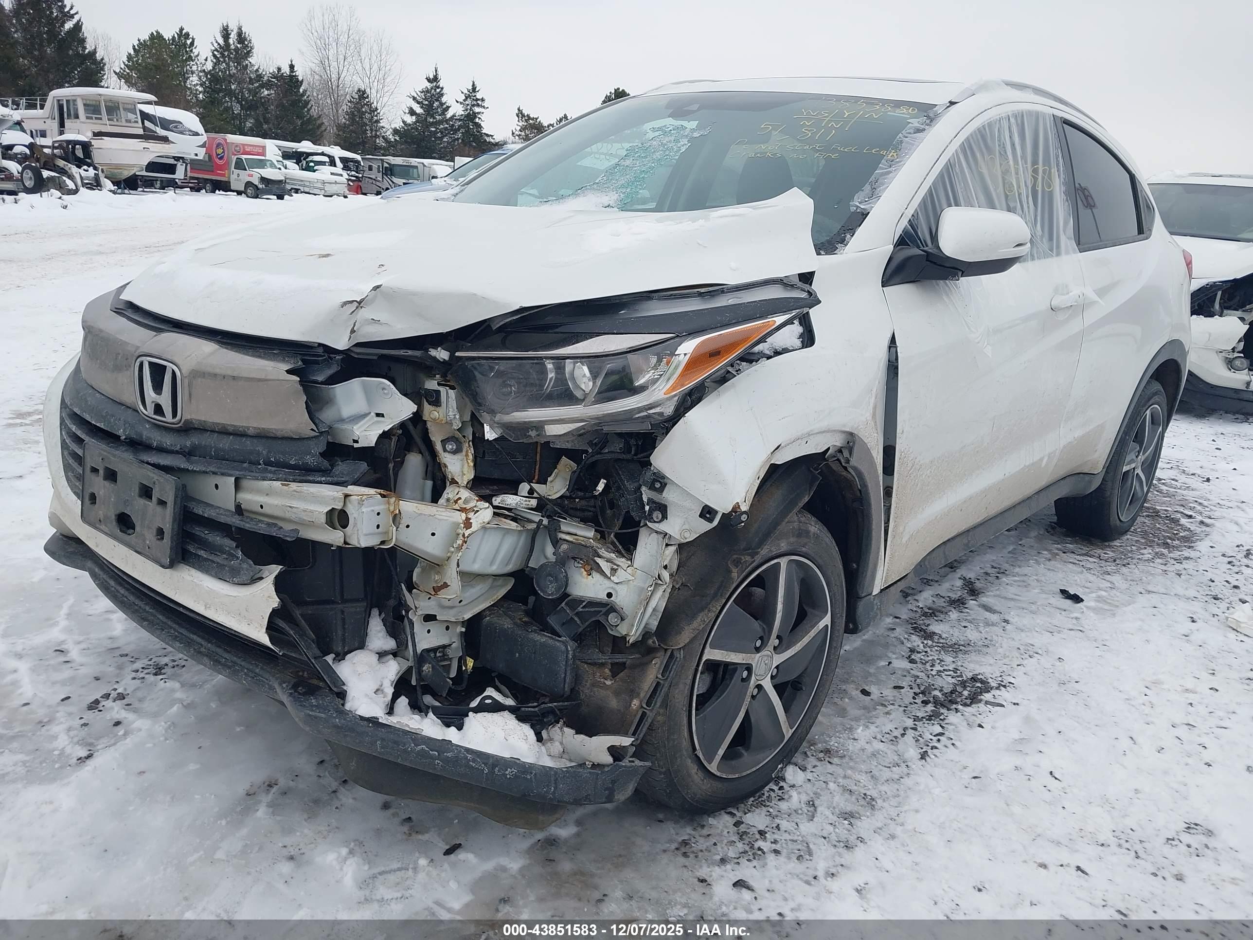 HONDA HR-V image 2