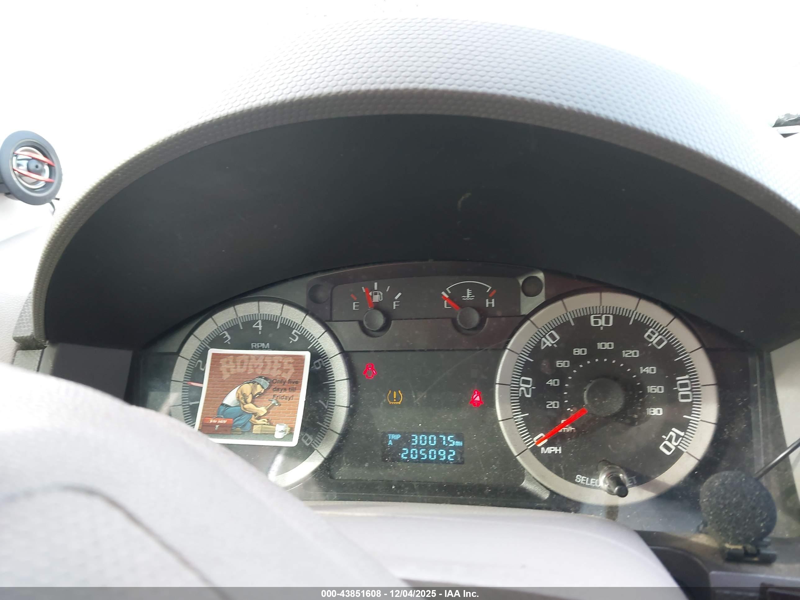FORD ESCAPE image 7