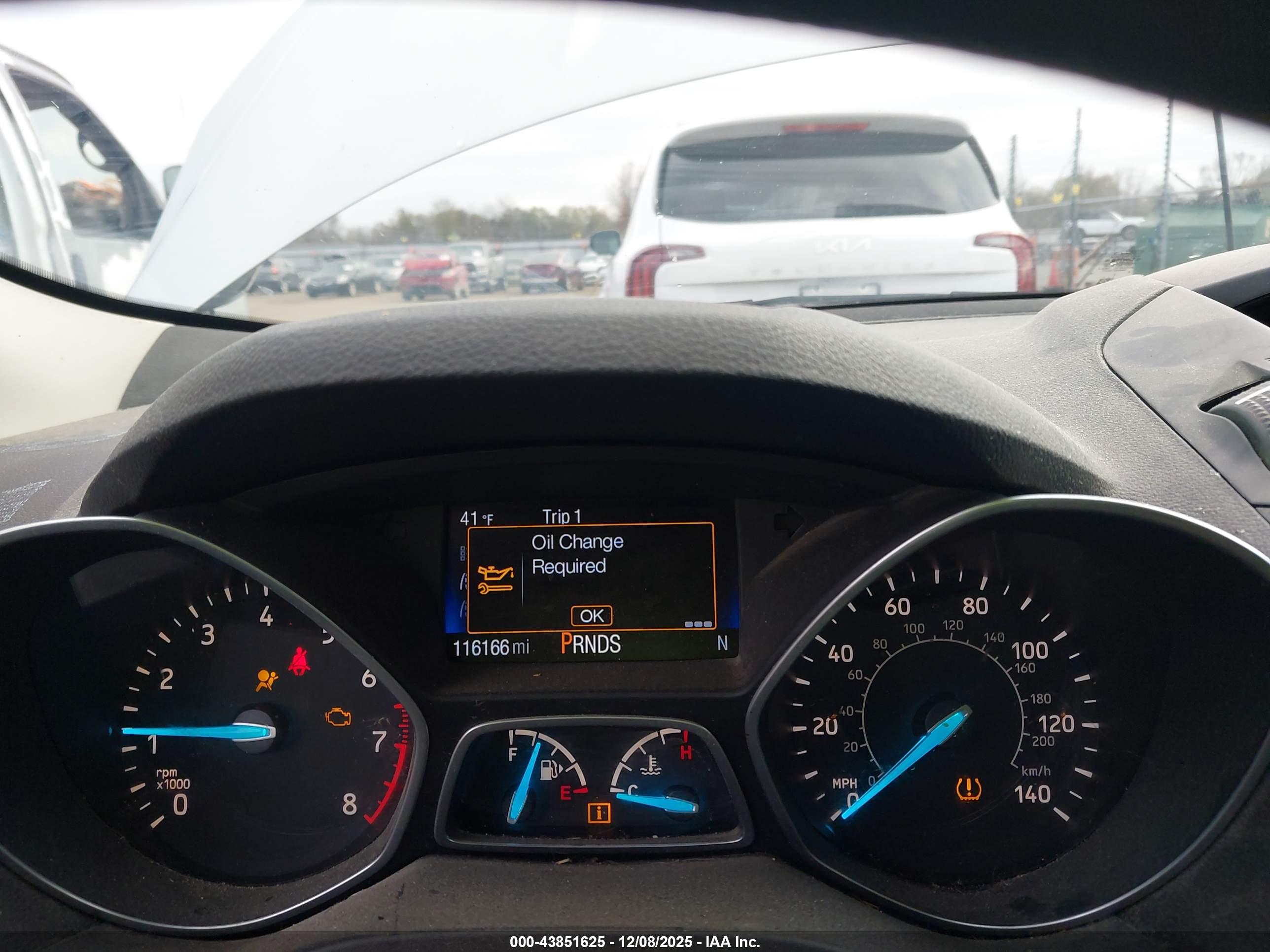 FORD ESCAPE image 7