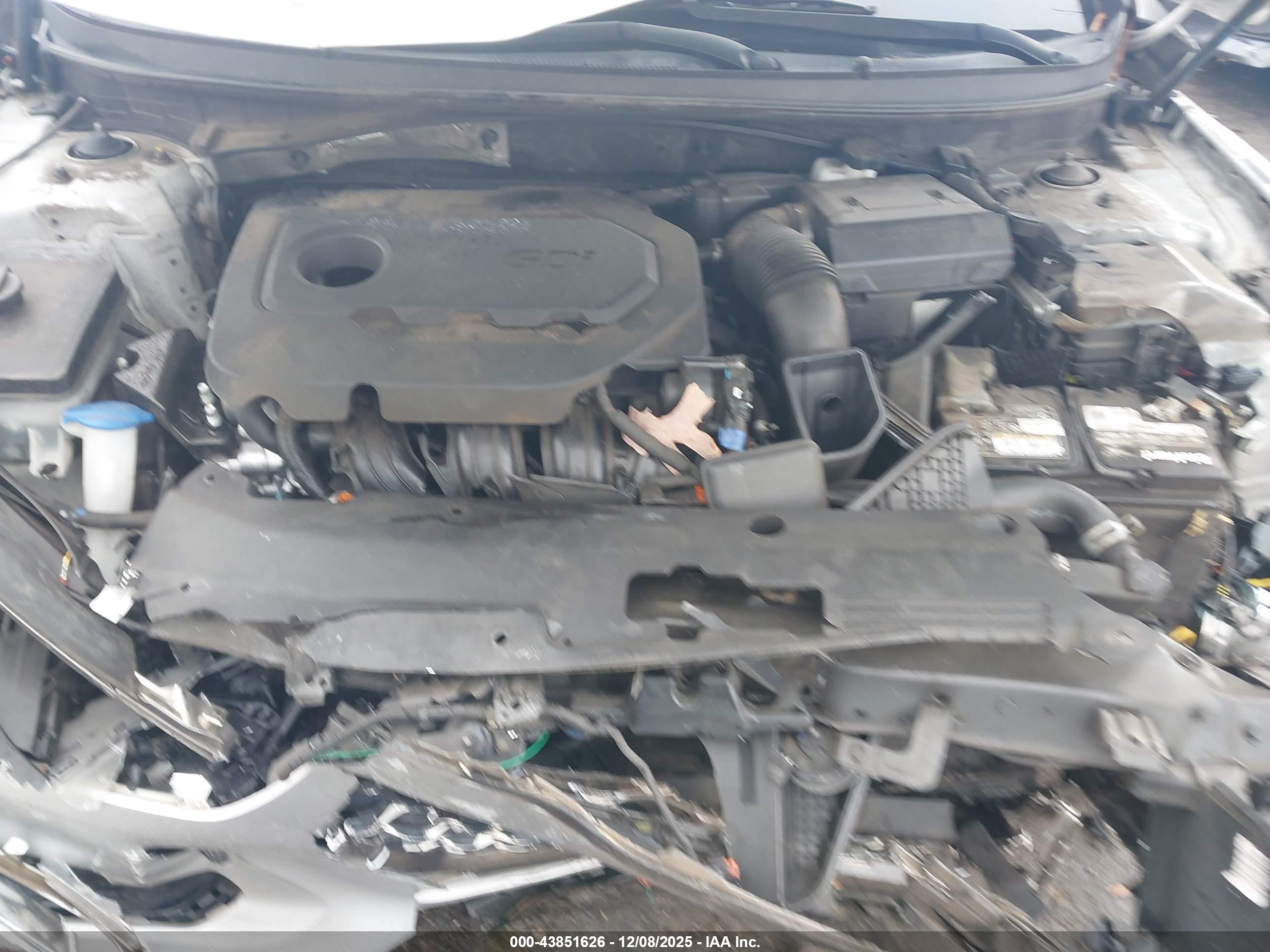 HYUNDAI SONATA image 10