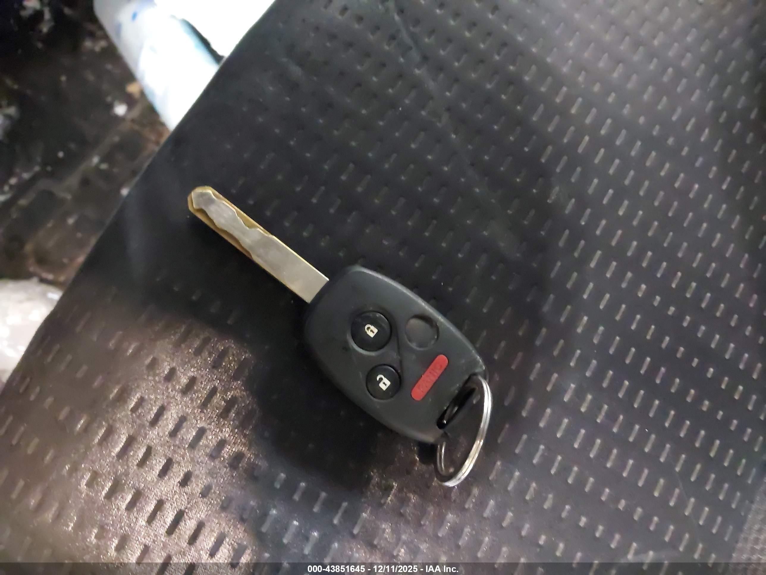 HONDA CR-V image 11