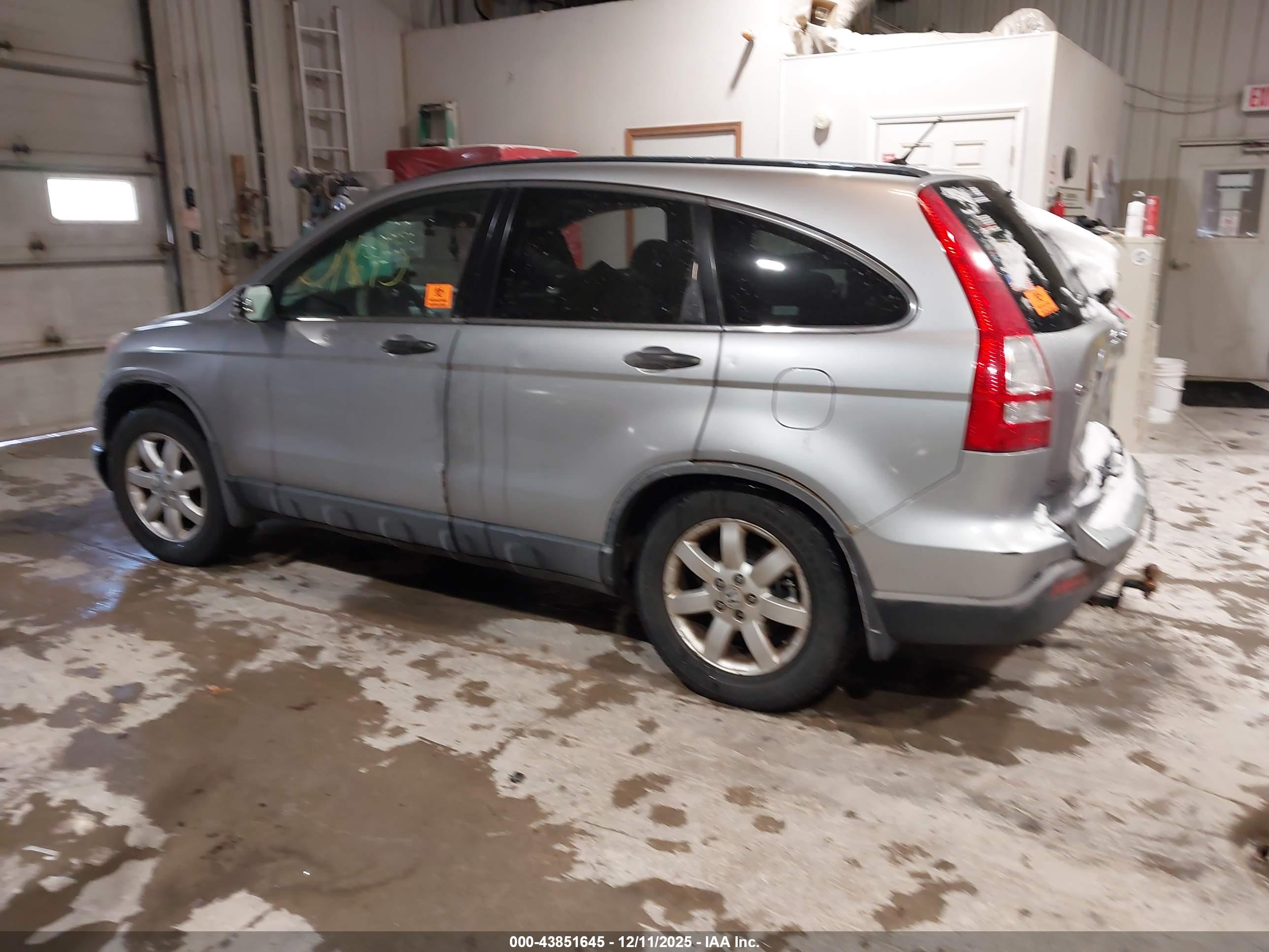 HONDA CR-V image 3